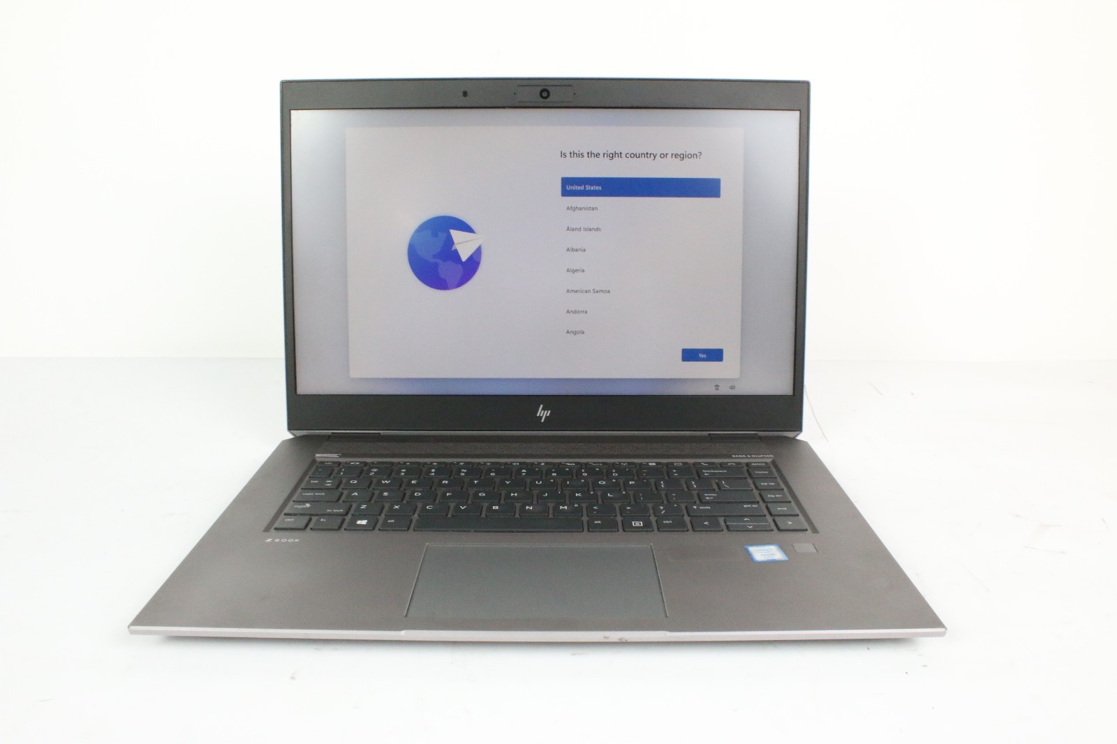 HP ZBook Studio G5 E-2186M 32GB DDR4 1024GB NVMe Win 11 Pro
