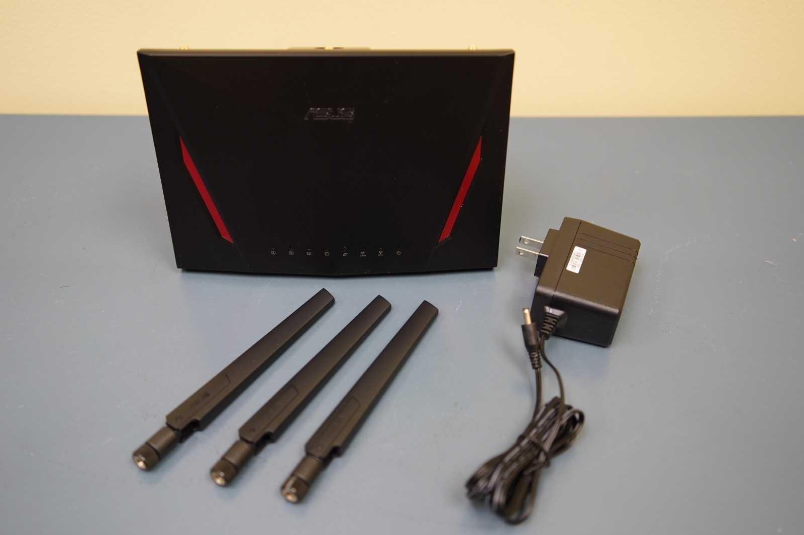 ASUS RT-AC86U AC2900 Dual-Band Gigabit Gaming Router | Merlin Firmware Loaded