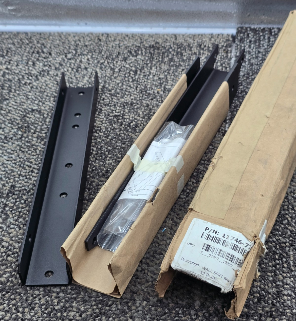 CPI Chatsworth 11746-712 Triangular Support Bracket For Cable Runway Steel 12" B