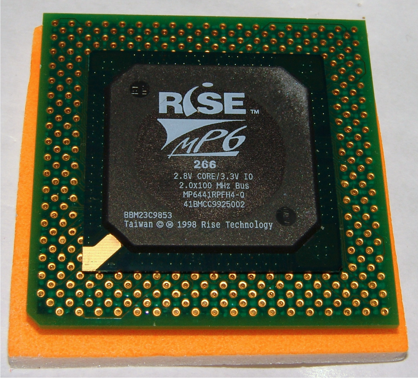 Rise MP6 266Mhz CPU Kirin for Socket 7 motherboards NEW NOS very rare CPU