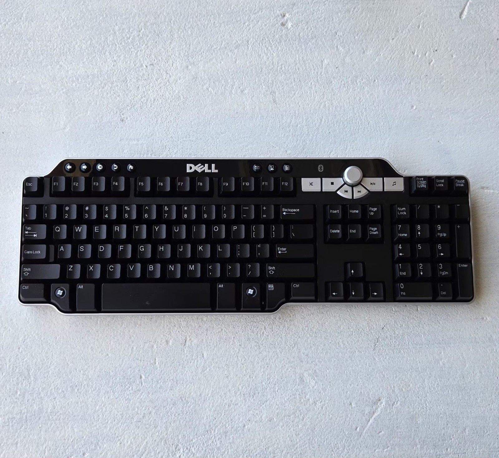 Dell GM952 Y-RAQ-DEL2 Bluetooth Wireless Multimedia Keyboard No Dongle Pre-owned