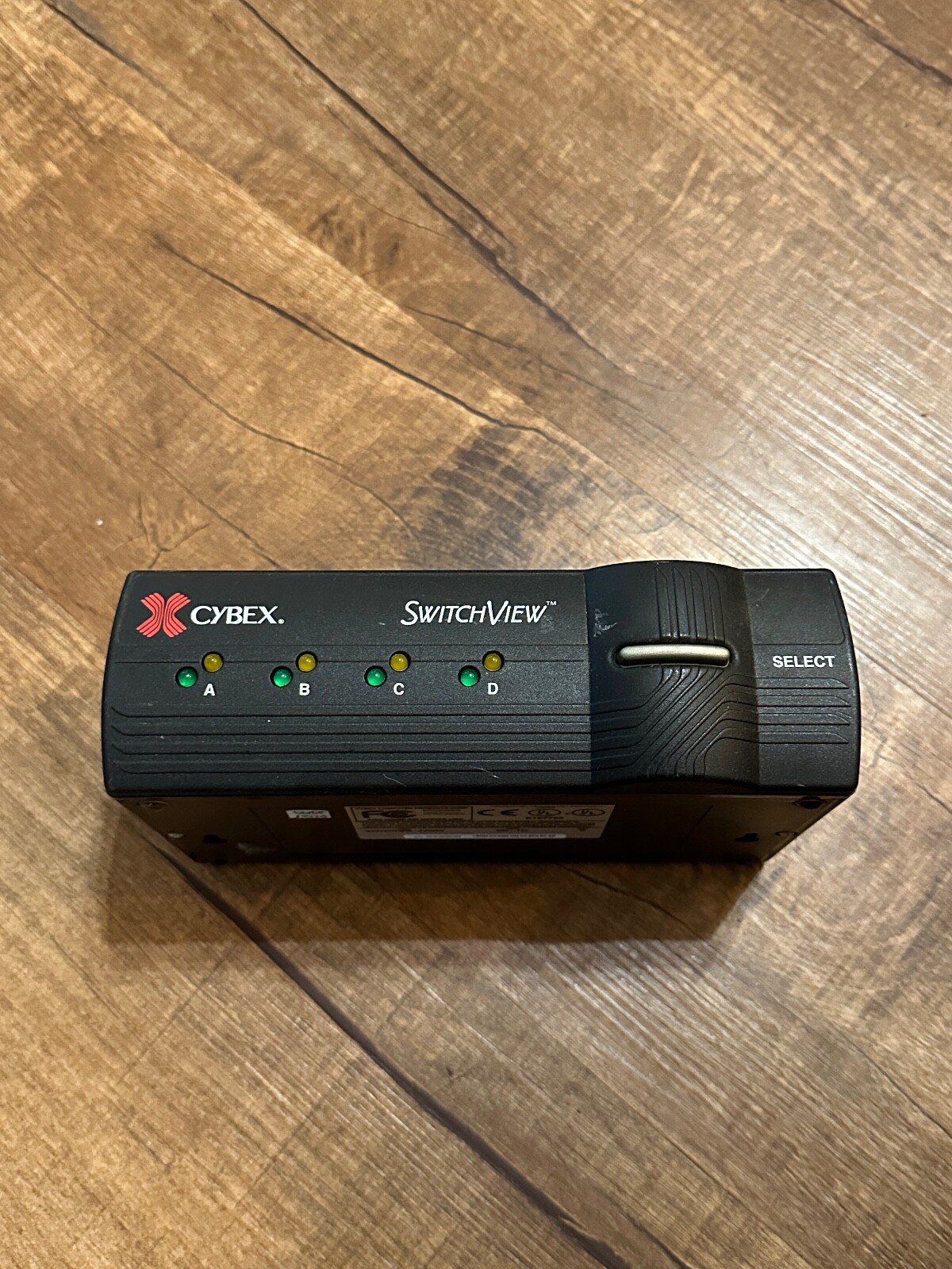 Cybex Switchview 4-Port / SN. 343306 Very Good Condition