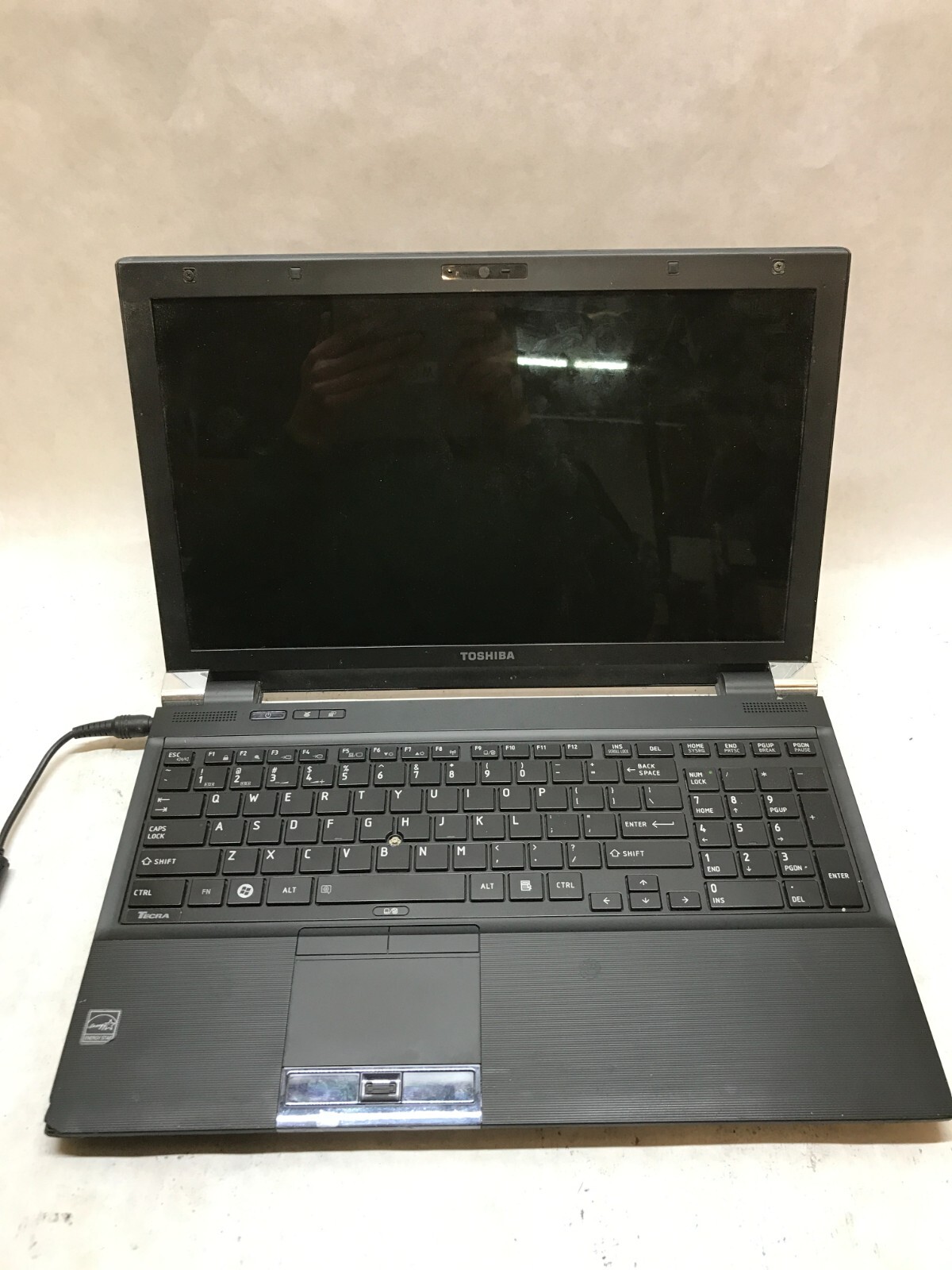 Toshiba Tecra R850-S8522 15" i5-2520M 4GB RAM NO HDD/OS For Parts/Repair - -  DW