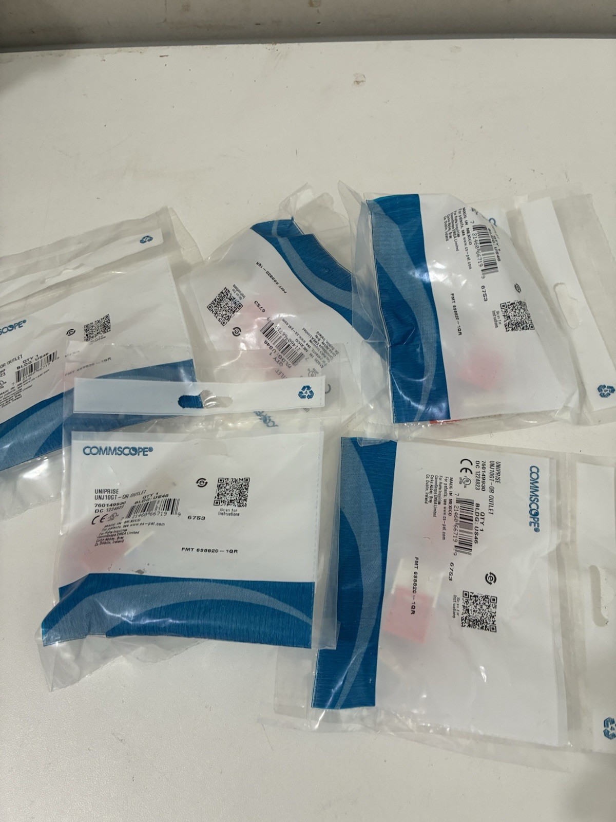 Commscope UNJ10GT-OR Uniprise Cat6a RJ45 Modular Jack Orange