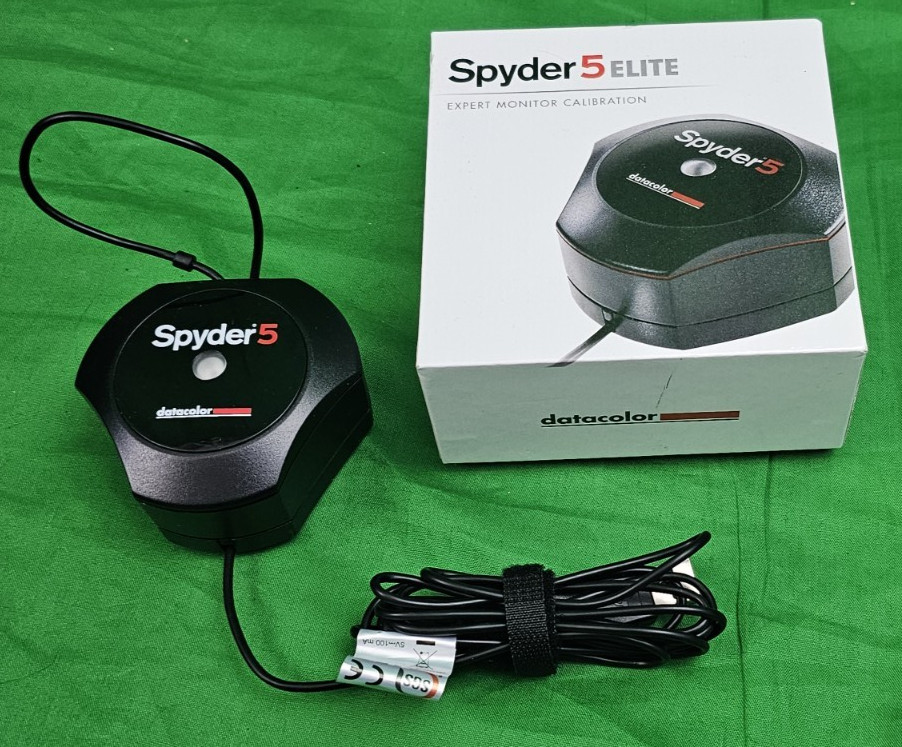 SPYDER 5 ELITE EXPERT MONITOR CALIBRATION DATACOLOR