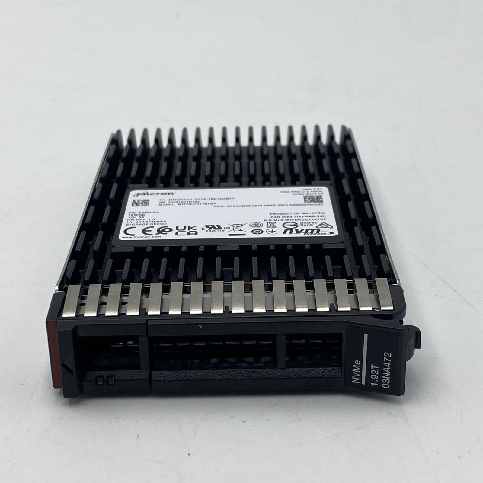 Lenovo 2.5" U.3 7500 PRO 1.92TB RI NVMe PCIe 4.0 x4 HS SSD 4XB7A95050 03NA472
