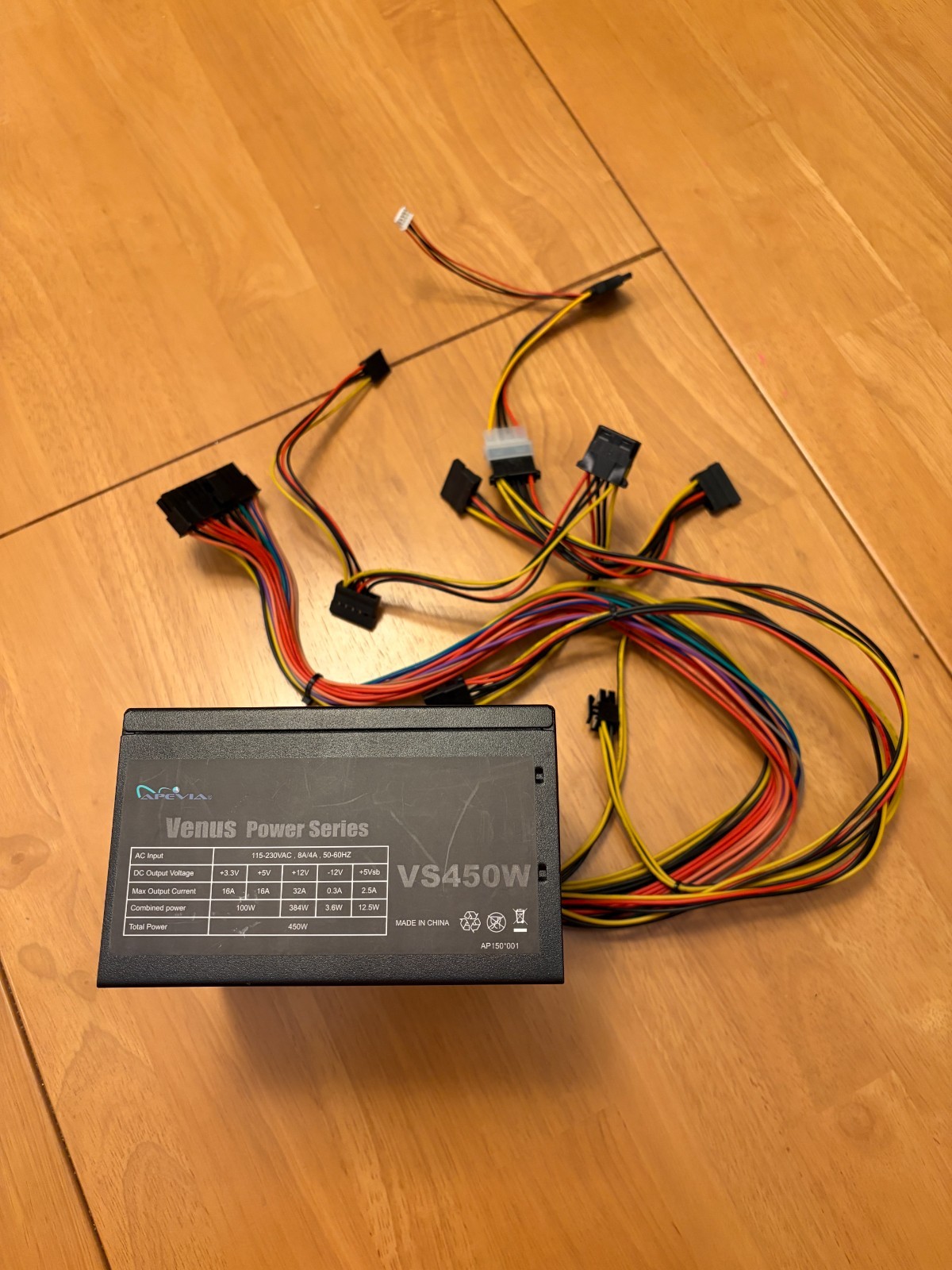 Apevia Venus ATX-VS450W 450W Power Supply ATX-VS450W