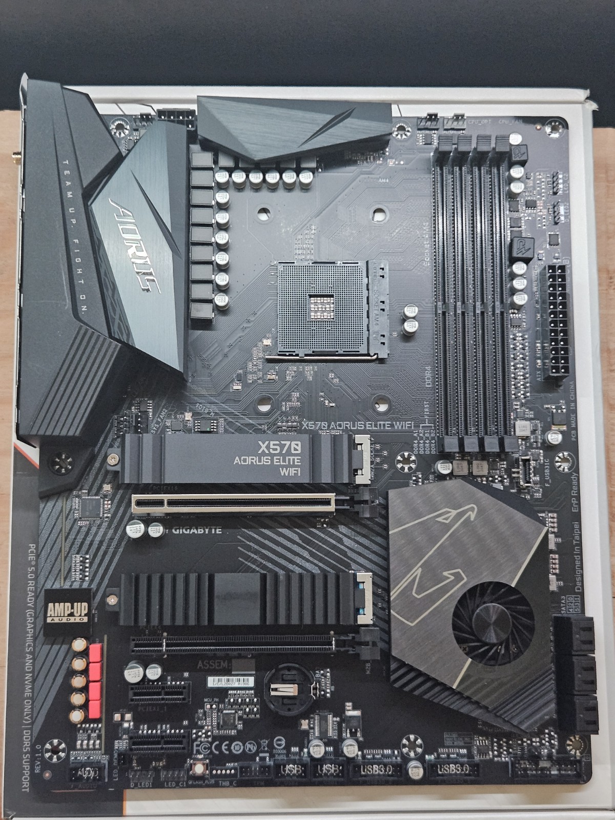 GIGABYTE X570 AORUS Elite WiFi ATX AMD Ryzen Motherboard B450 550 470 DDR4 AM4 P
