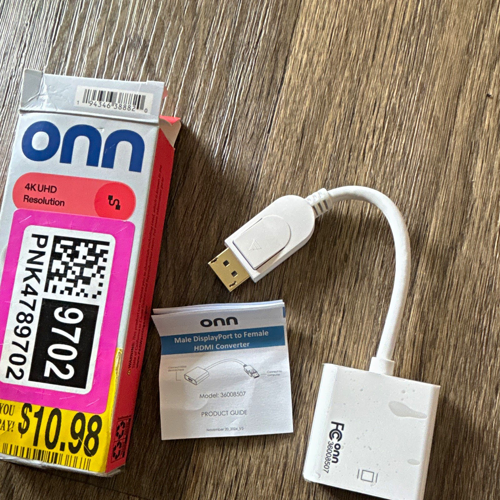 onn 4K UHD DisplayPort Male to HDMI Female Adapter Converter White 36008507