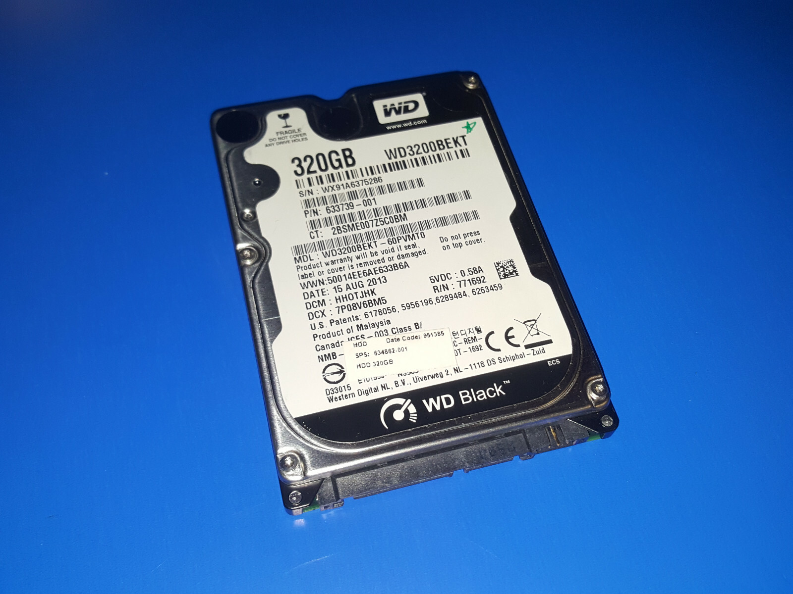 Dell Vostro 3300 - 320GB Hard Drive with Windows 10 Pro 64-Bit Loaded