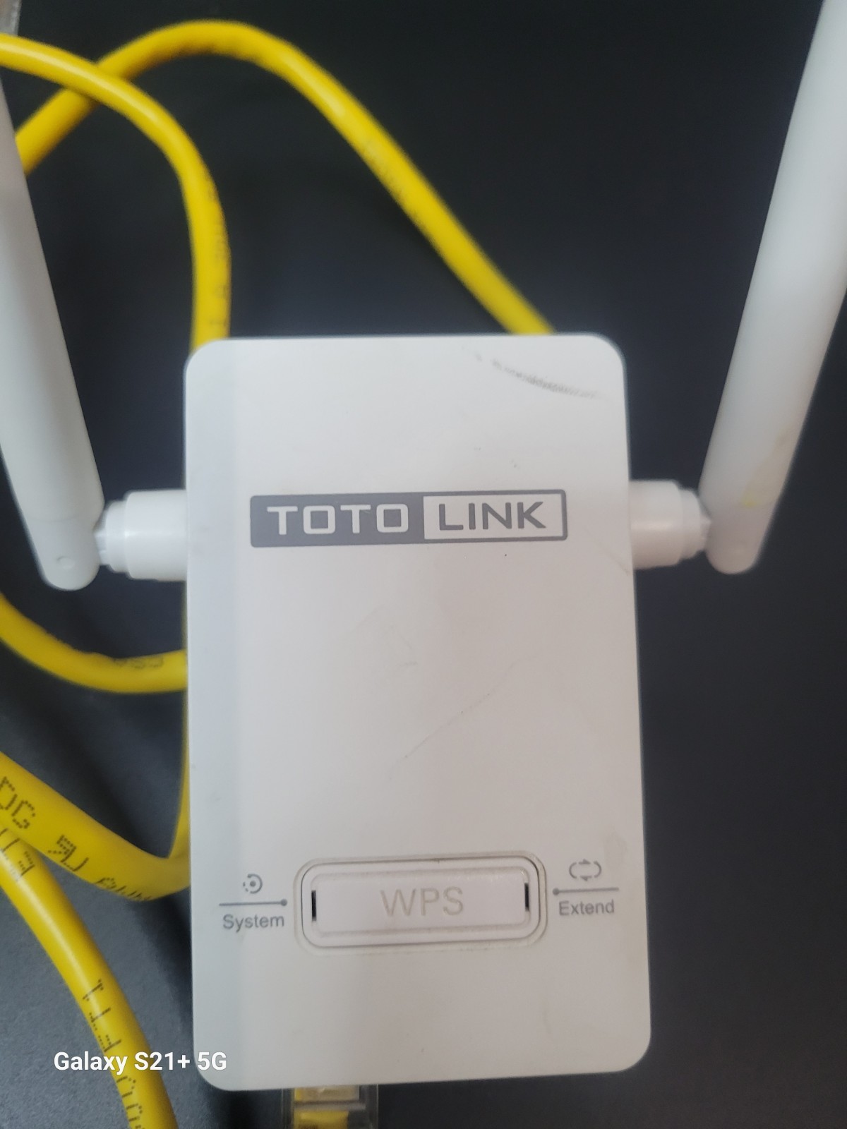 Totolink EX200 Wi-Fi Range Extender Wireless Signal Booster