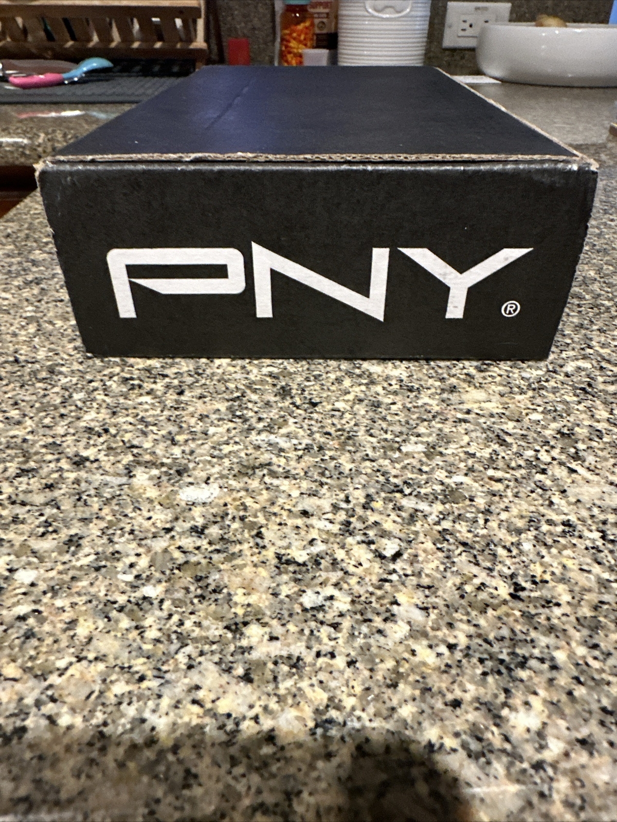 PNY NVIDIA GeForce (VCGGT5201XPB-CG) 1 GB DDR3 SDRAM PCI Express Graphic Card