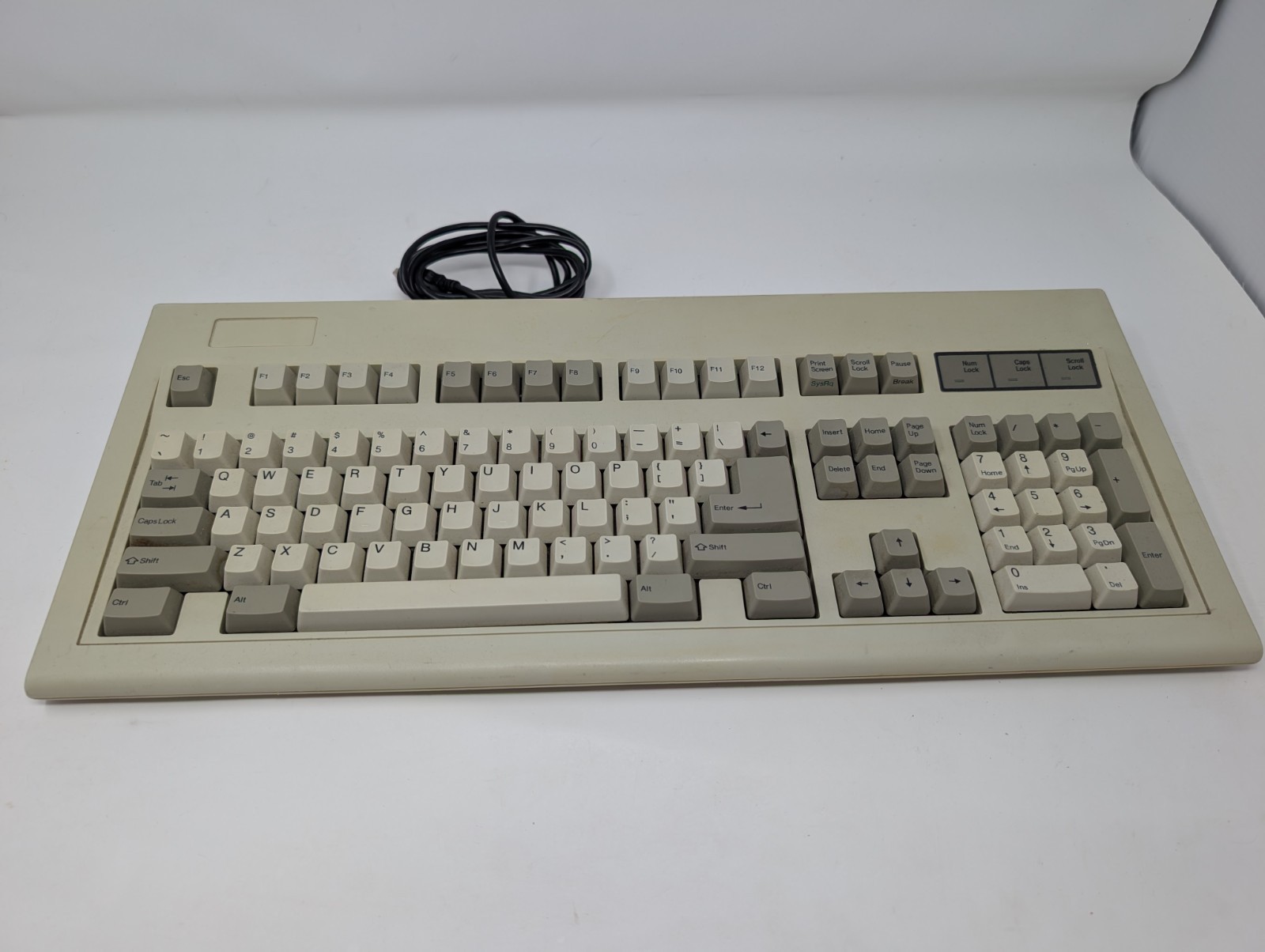 Chicony KB-5181 DIN Vintage Computer Keyboard Monterey Blue Switches - AS-IS