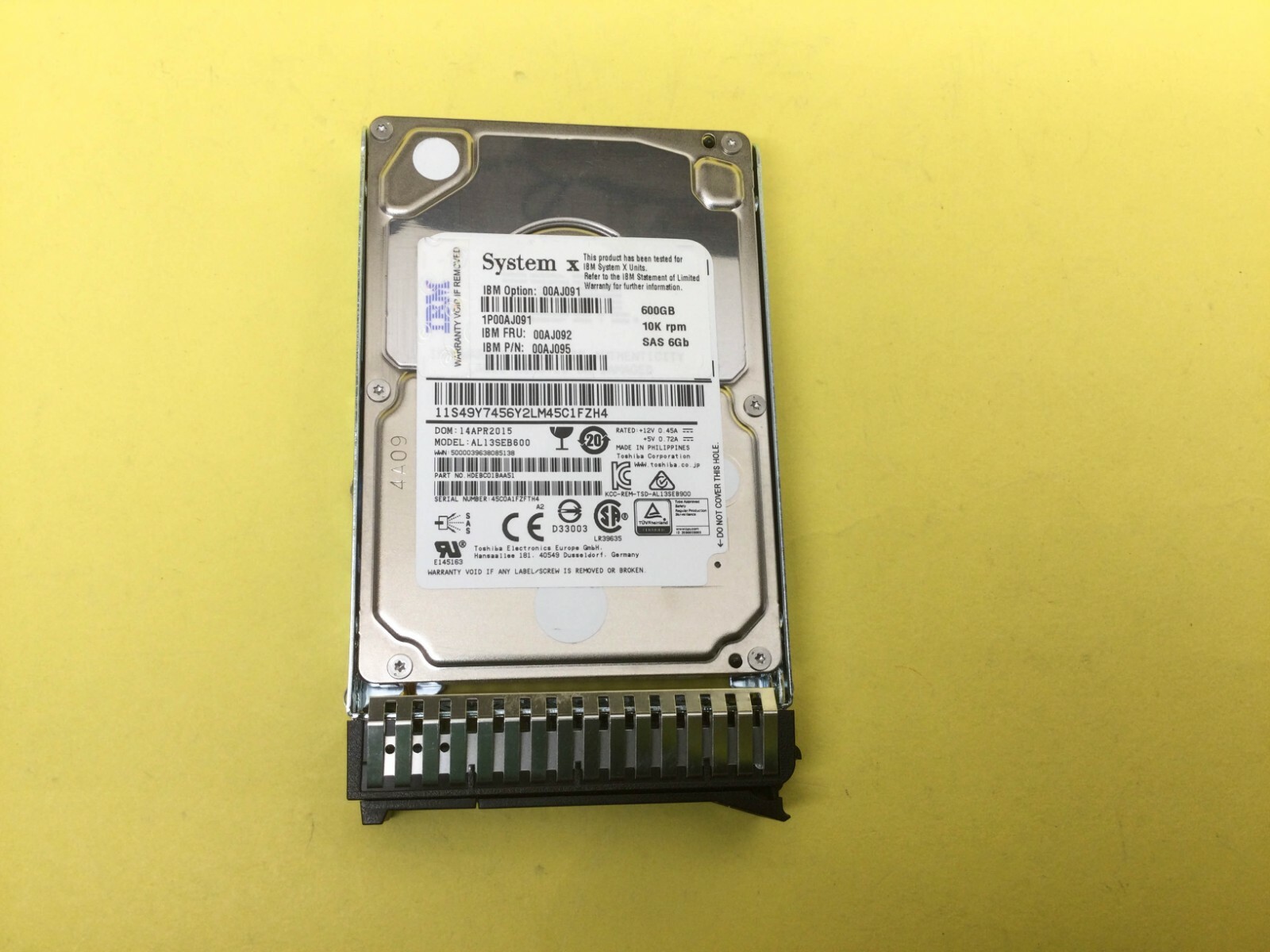 00AJ091 IBM Lenovo 600GB 10K 6Gbps 2.5in SAS HDD 00AJ092 00AJ095