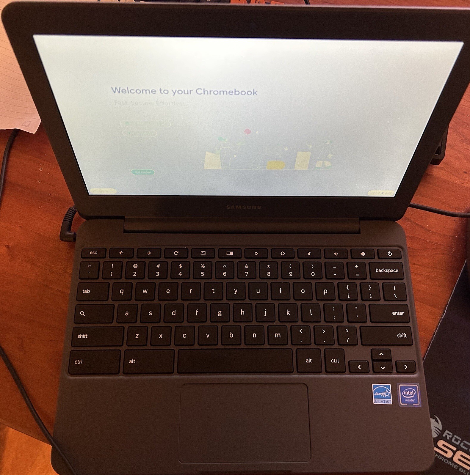 Samsung Notebook XE501C13 4GB 32GB Notebook - Charcoal - Barely Used