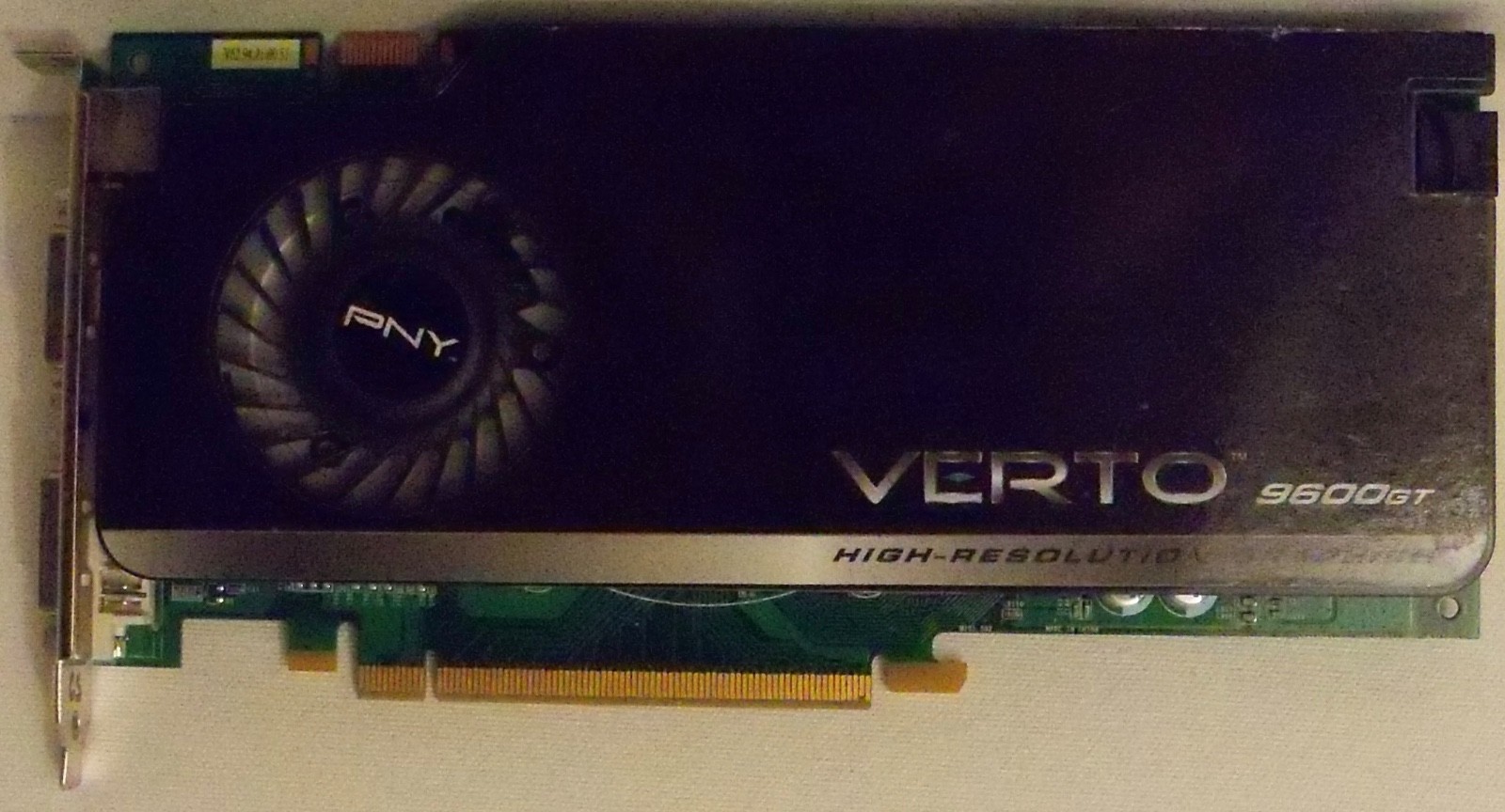 PNY Technologies NVIDIA GeForce 9600 GT [MPN: VCG96512GXPB]