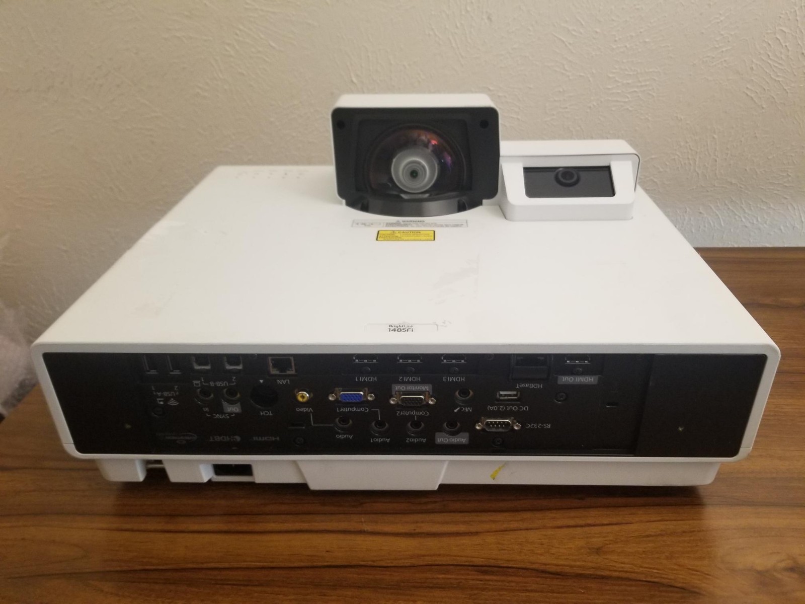 Epson BrightLink 1485Fi 5000 Lumen Ultra Short Throw 3LCD Laser - TESTED