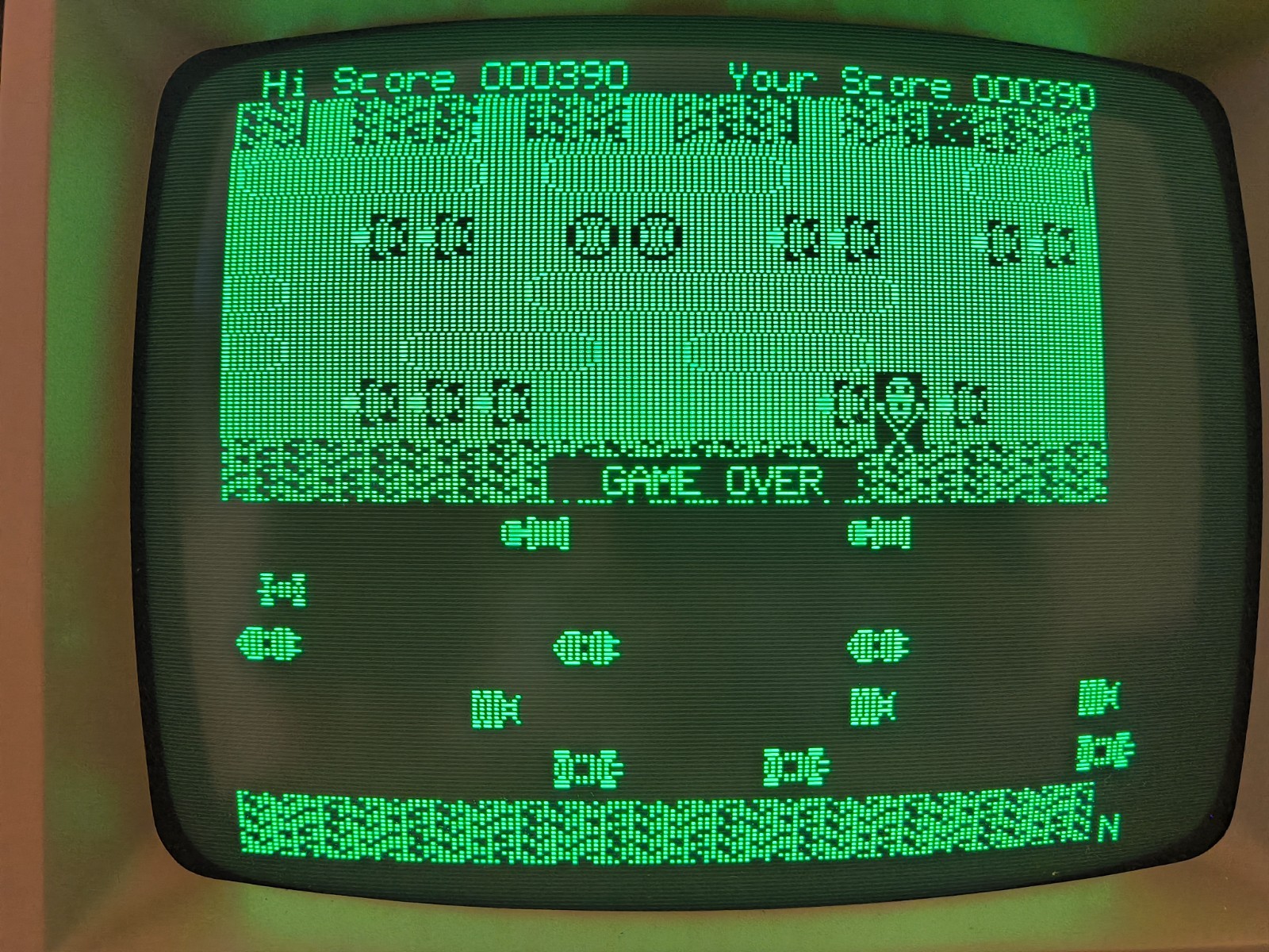 Vintage 1983 Apple IIe computer in working condition
