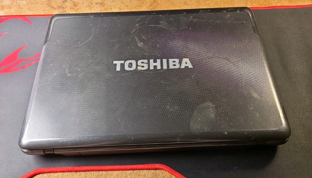 Toshiba Labtop No Charger Not Sure If Works