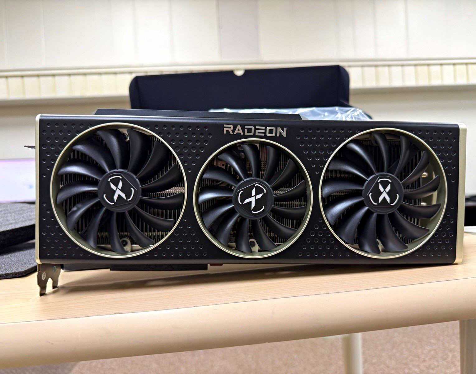 XFX Speedster MERC 319 Radeon RX 6800 XT 16GB Ray Tracing HDMI/DP