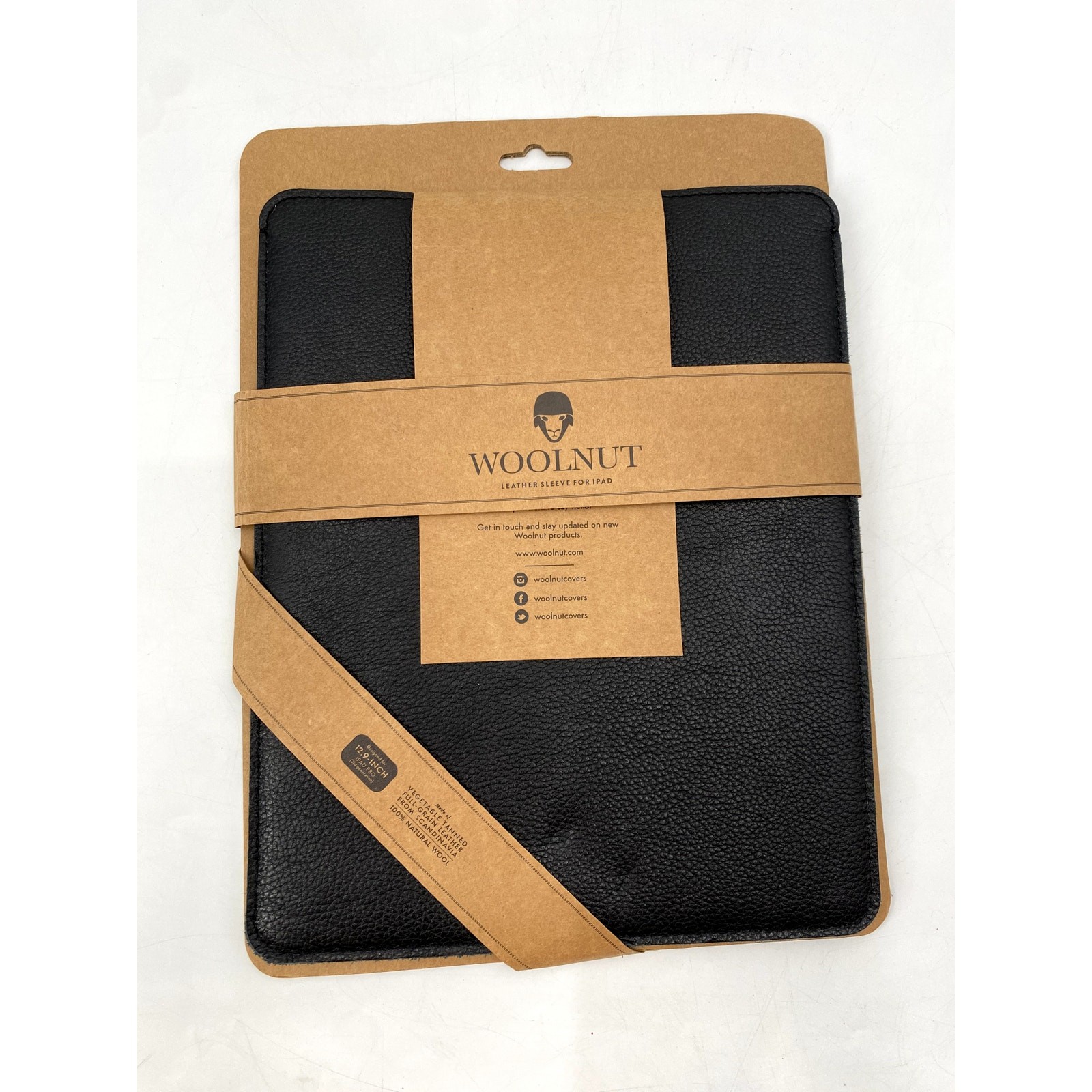 Woolnut Vegan Leather black ipad pro sleeve 12.9 inch 