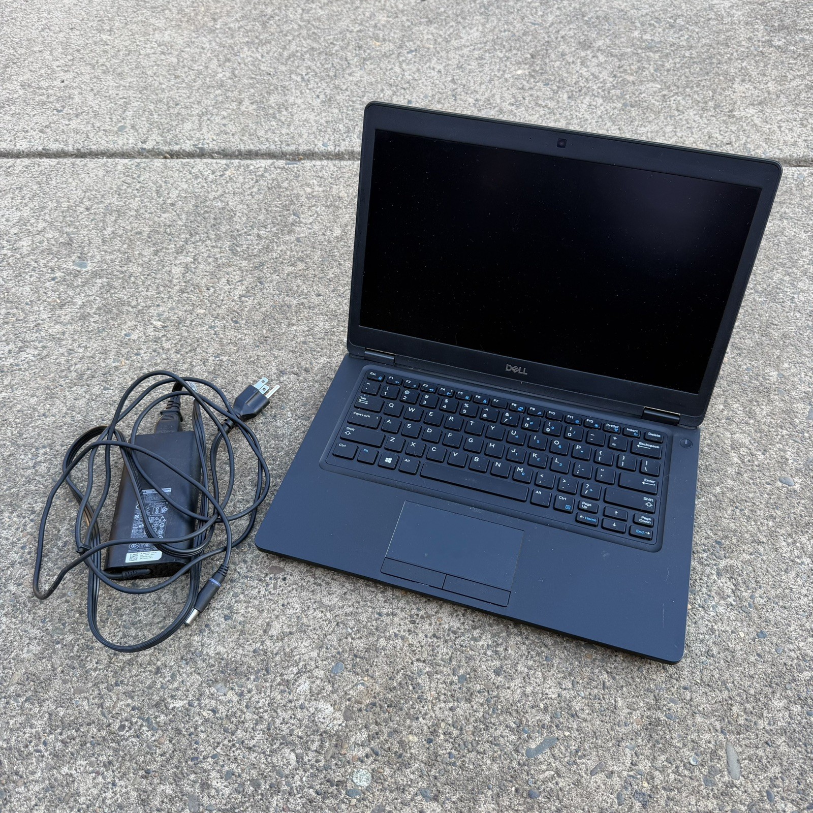 Dell Latitude 5490 14” Laptop i5-8650U 16GB RAM 256GB NVMe GeForce MX130 Win 11