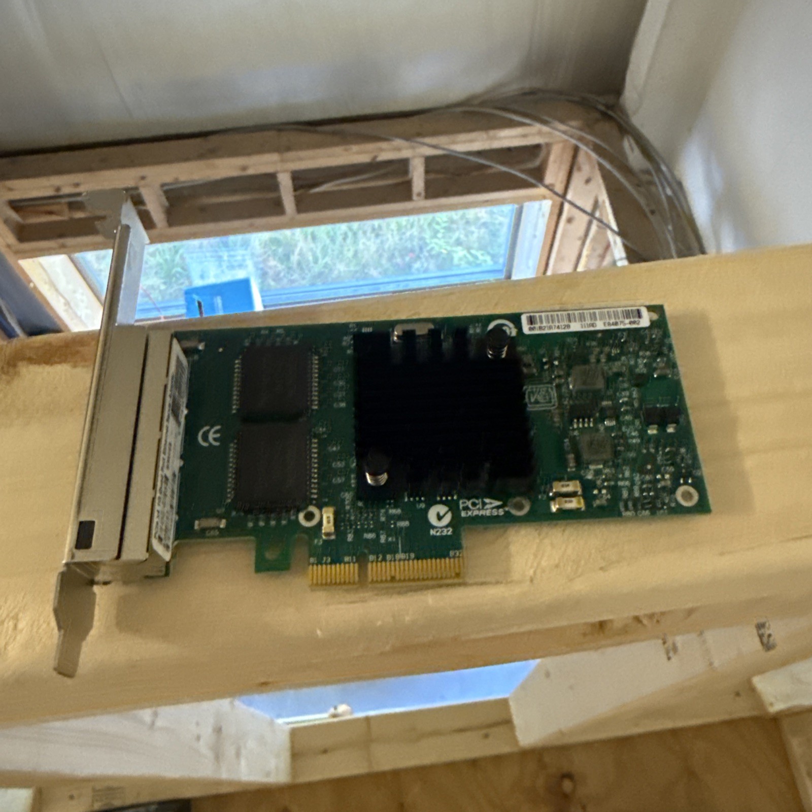 Intel Quad-Port Gigabit Ethernet PCIe Network Adapter P/N: 82580-4T E84075-002