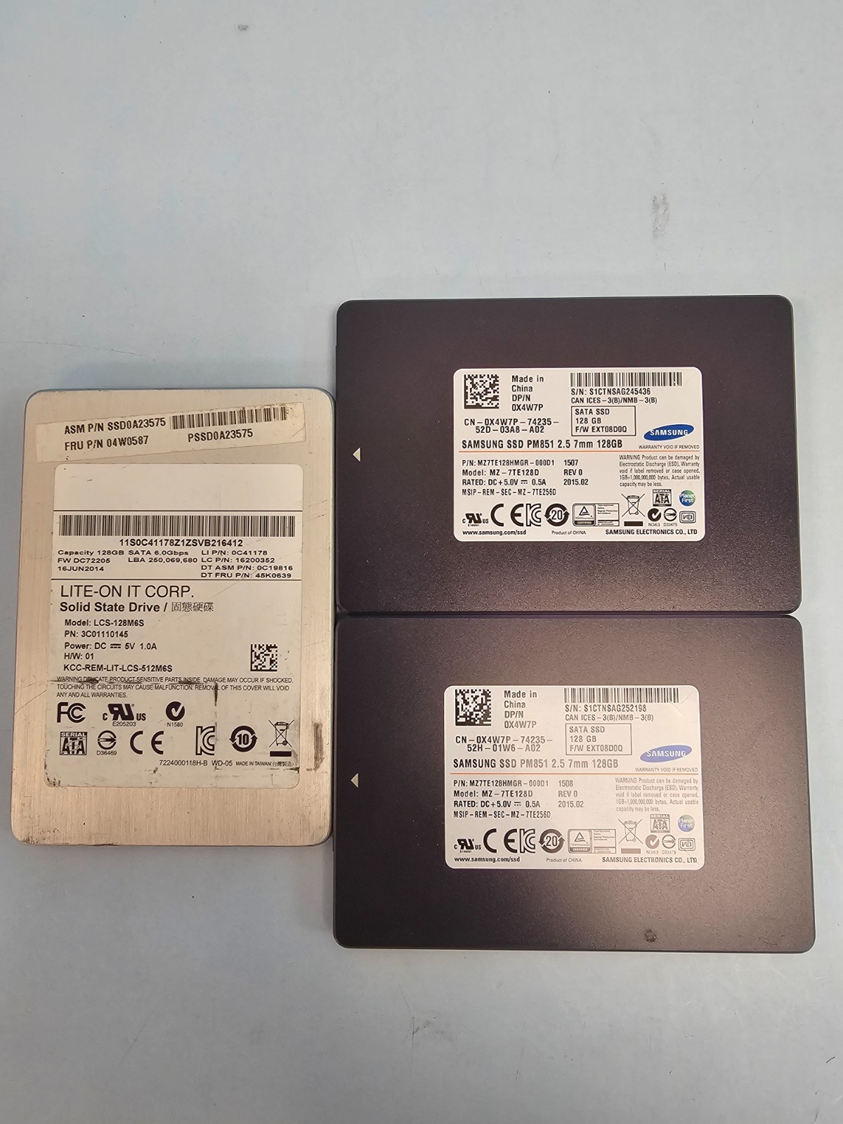(LOT OF 3) MIX of Samsung MZ-7TE128D 128GB, Internal, 2.5 inch Solid State