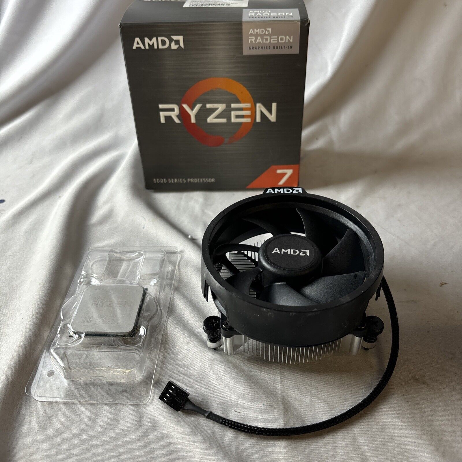 AMD Ryzen 7 5800X 8-Core 3.8 GHz Socket AM4 105W Desktop Processor 9KC6