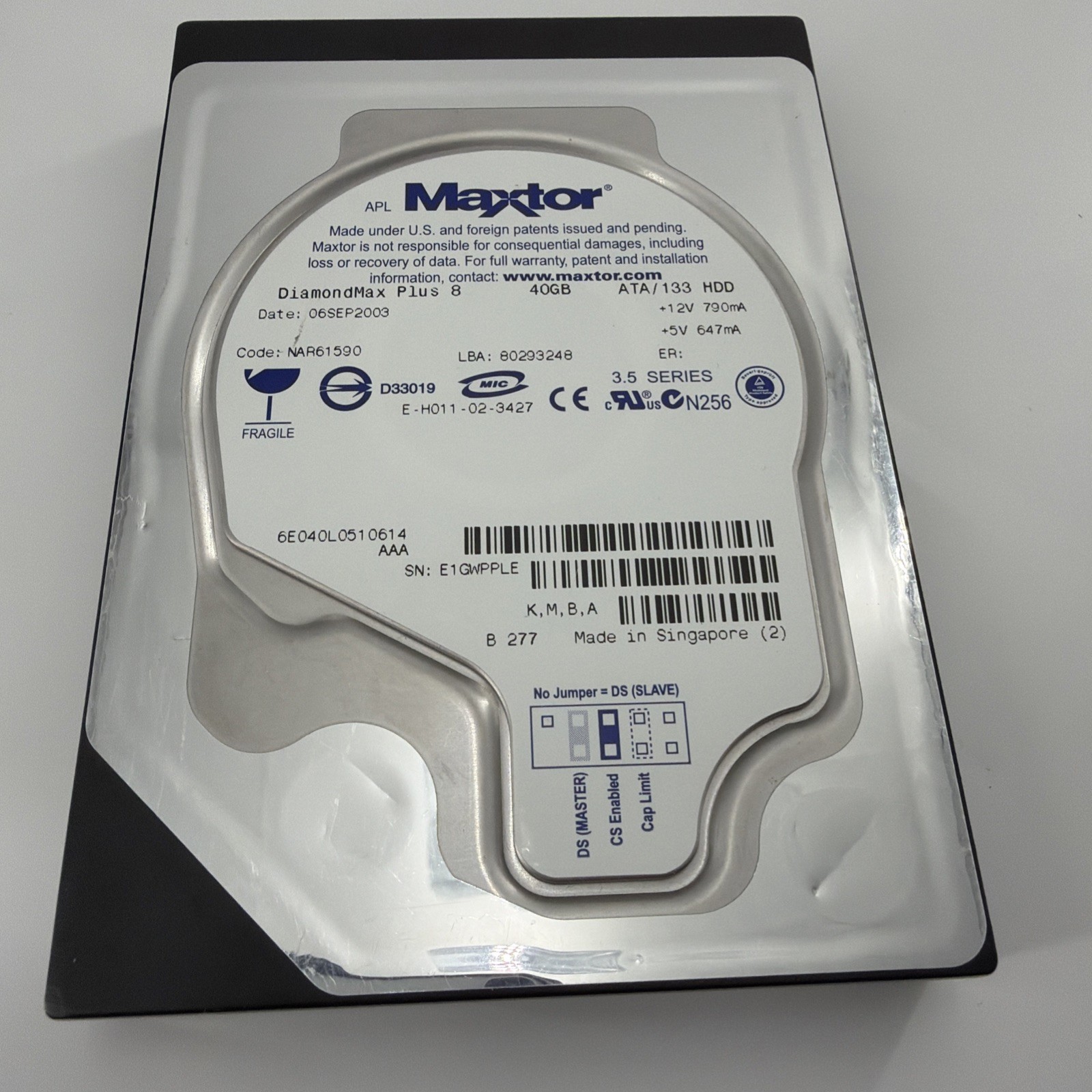 MAXTOR DiamondMax Plus 8 Internal Hard Drive - 40 GB (2002) ATA/133 HDD