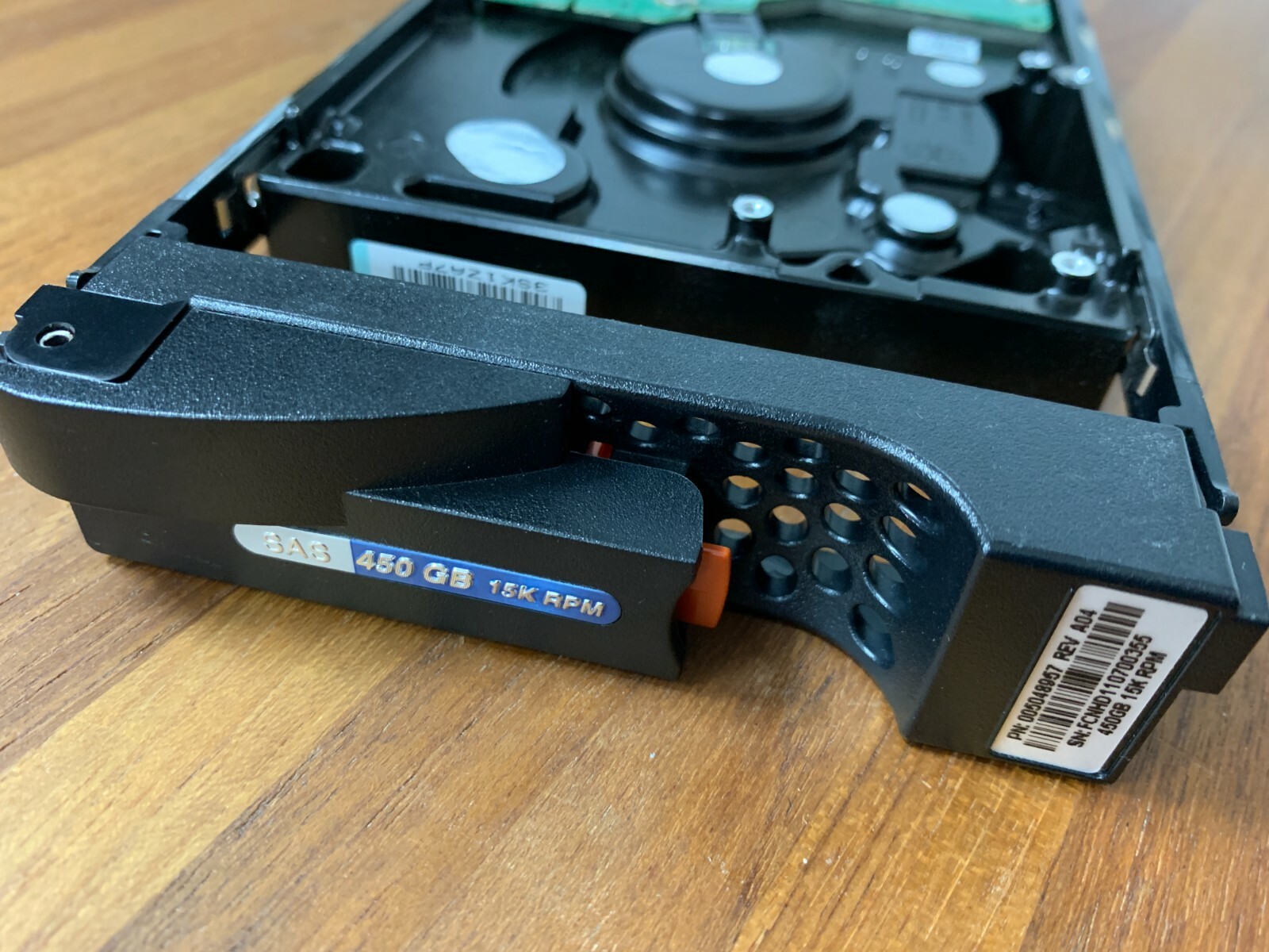EMC AX-SS15-450 450GB 15K 3.5 SAS HDD 005048957 F942P 0F942P