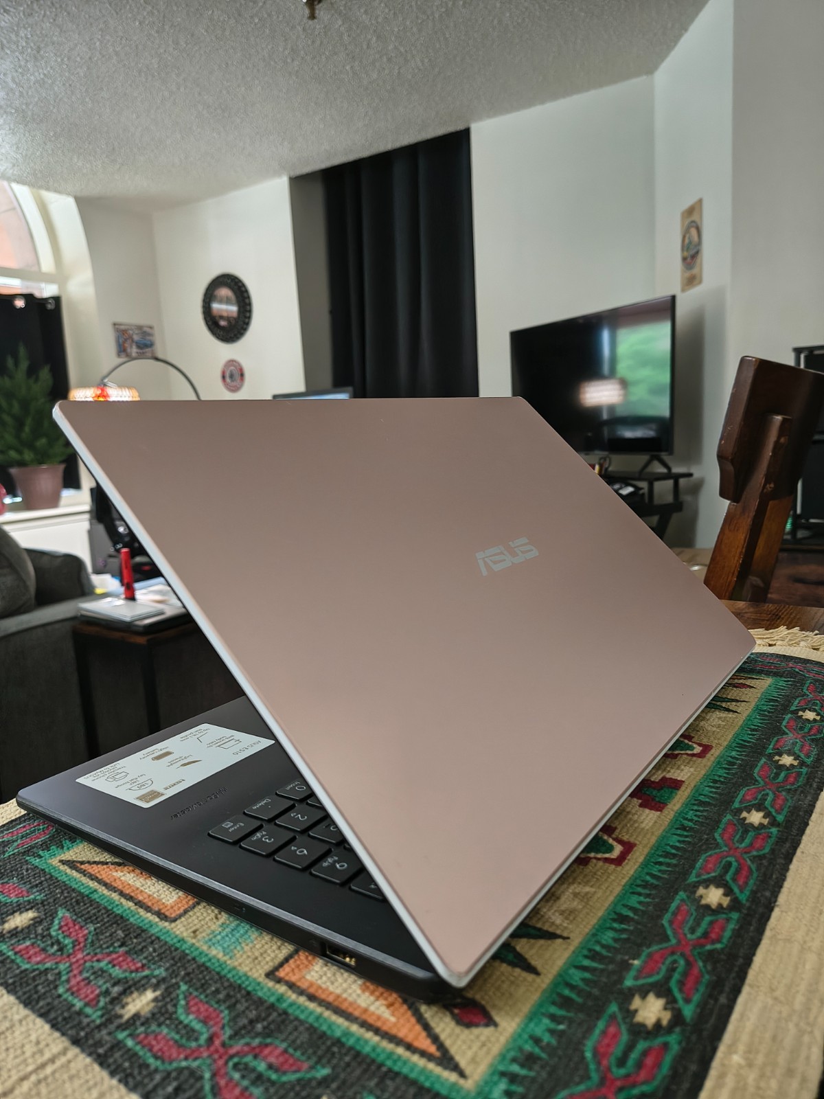 15.3" ASUS L510M 4Core Pentium @1.1GHz 4GB 250GB NVMe SSD+128GB eMMC Wn11Hm BkLT