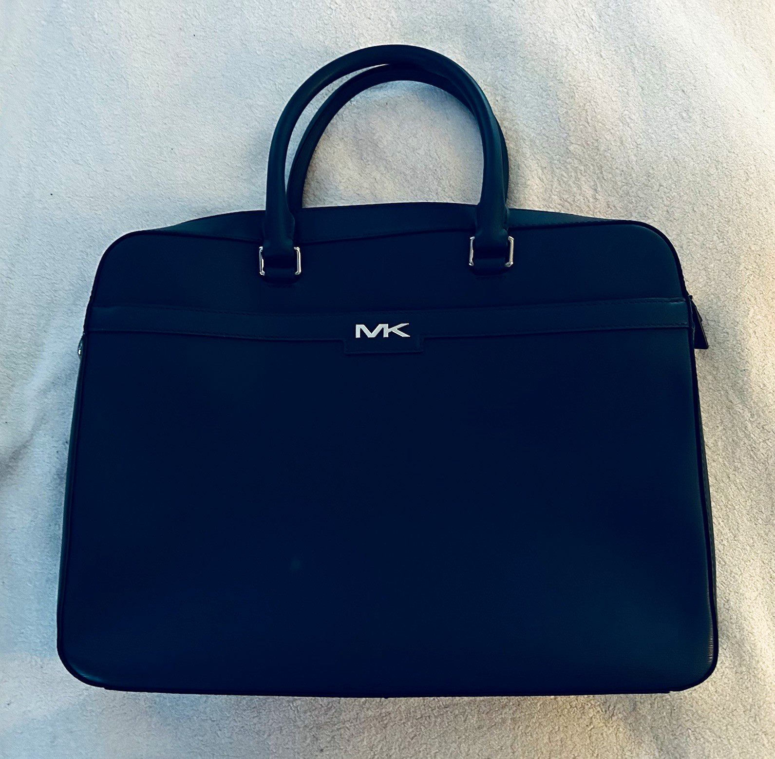 Michael Kors Blue Briefcase Laptop Bag 15 in Zipper Closure