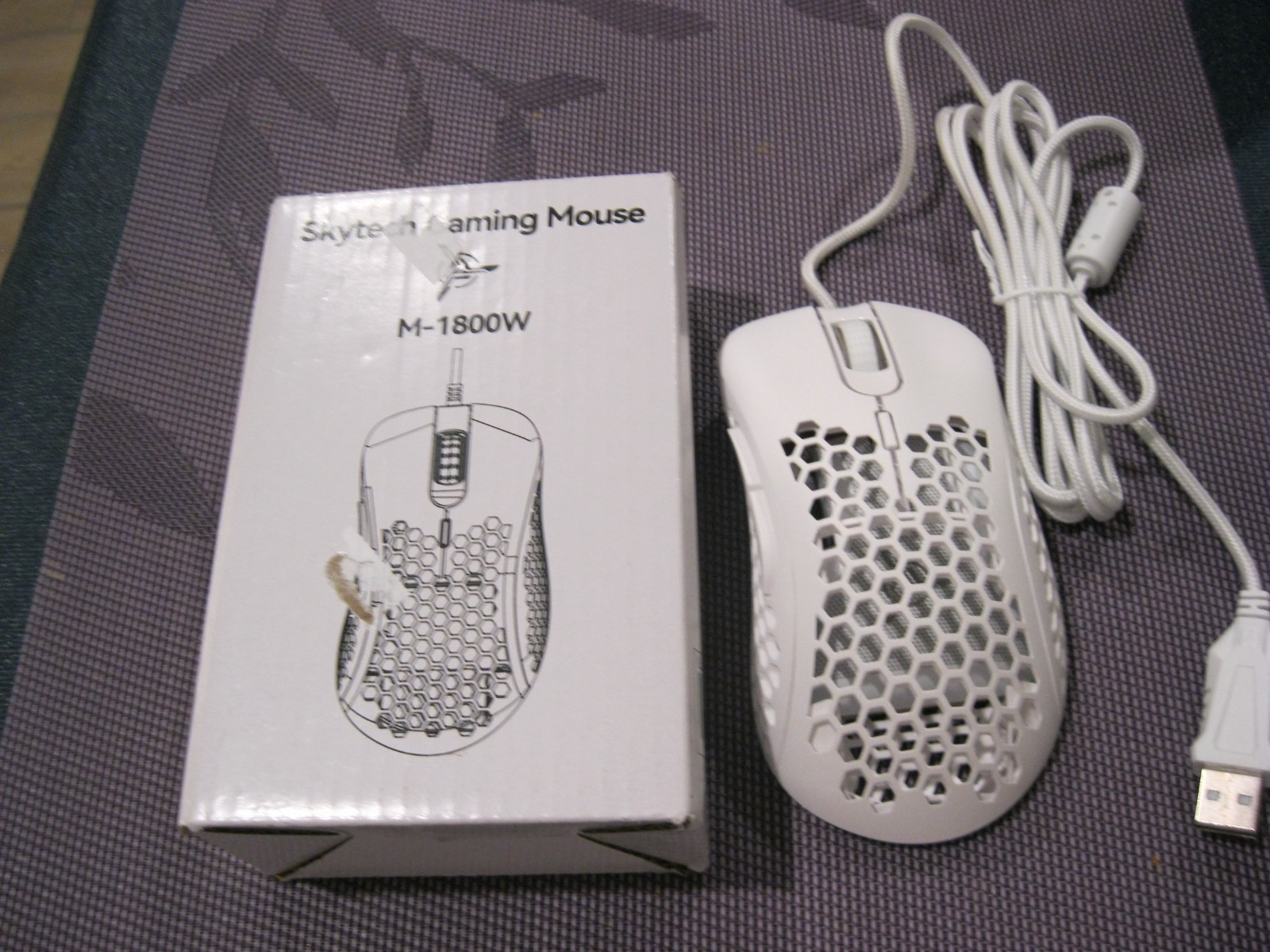Skytech M-1800W Gaming Mouse Wired Optical 1800 DPI White - 