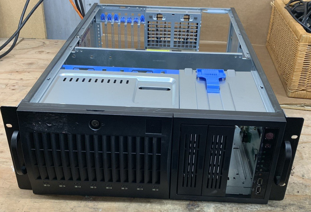 Supermicro CSE-743T-665B 4U Chassis w/ SM X10SRL-F & Intel Xeon E5-1630V3@3.7GHz