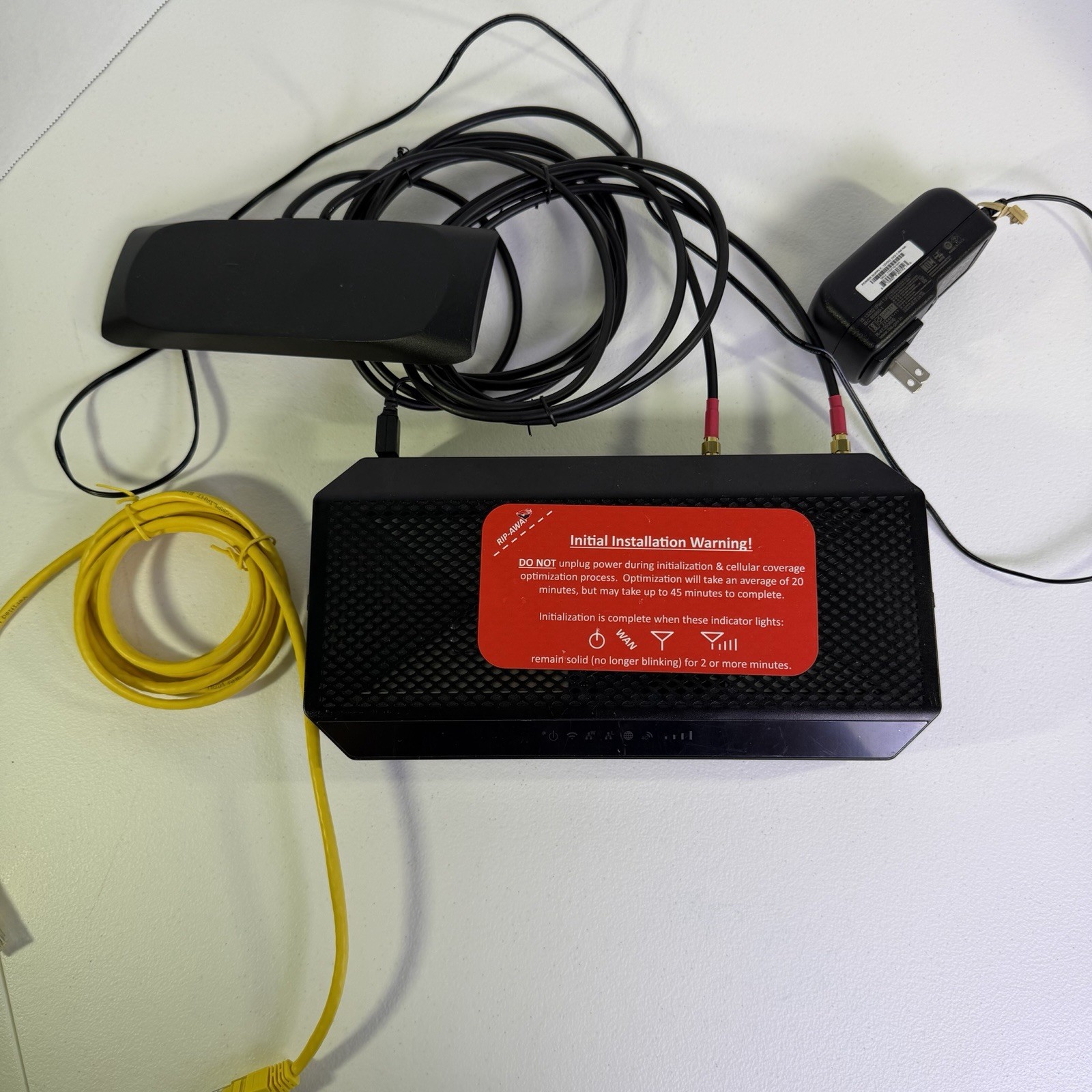 Cradlepoint E110-C4D Comcast Business CP2 LTE Cellular Backup Router S5A036A