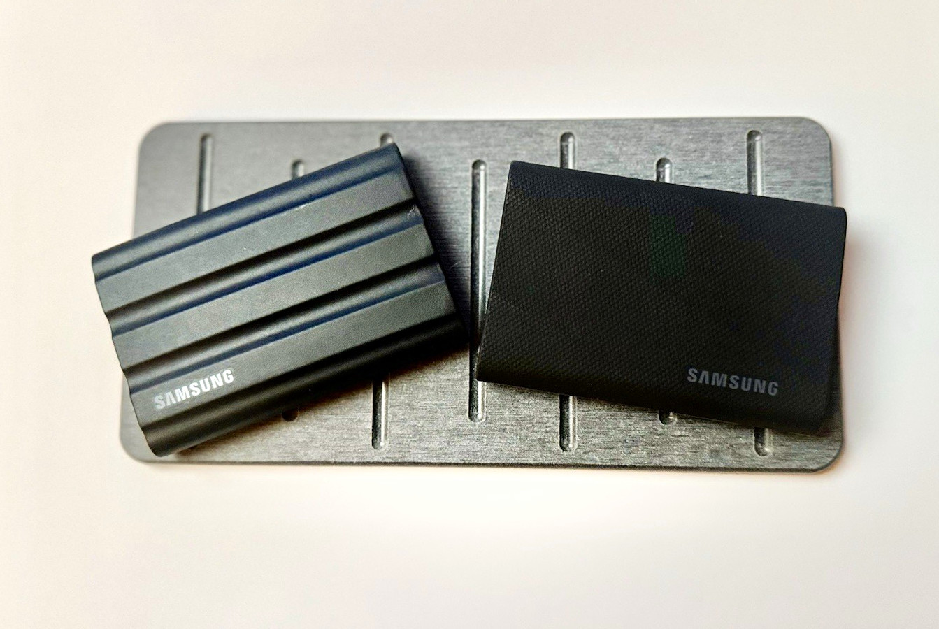 Pair of Samsung T7 and T9 4TB Portable External SSD USB-C Black for PC/Laptop
