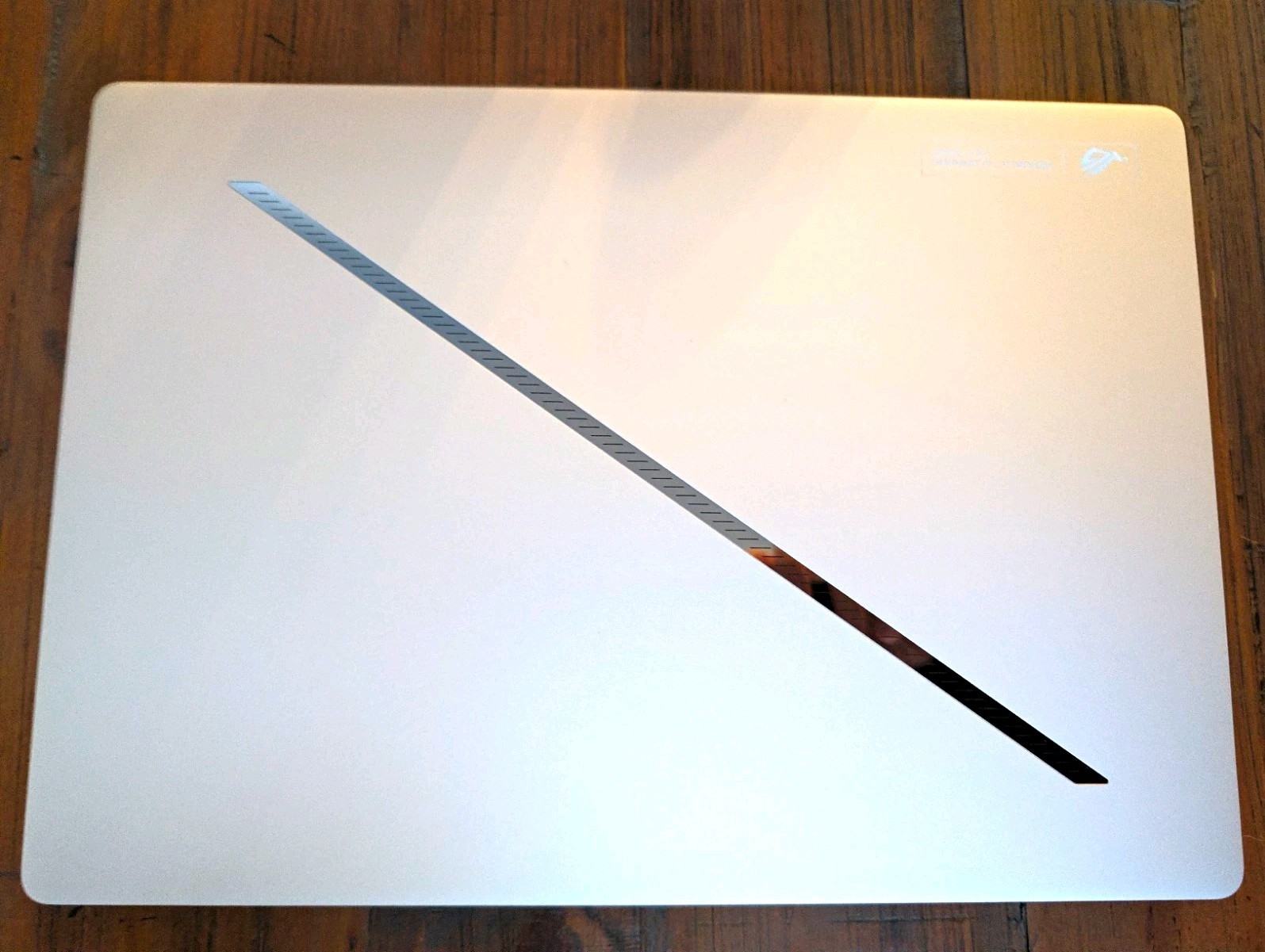 ASUS ROG Zephyrus G14 GA403WR 14" OLED Ryzen AI 9 HX 370 32GB 1TB RTX 5070 Ti