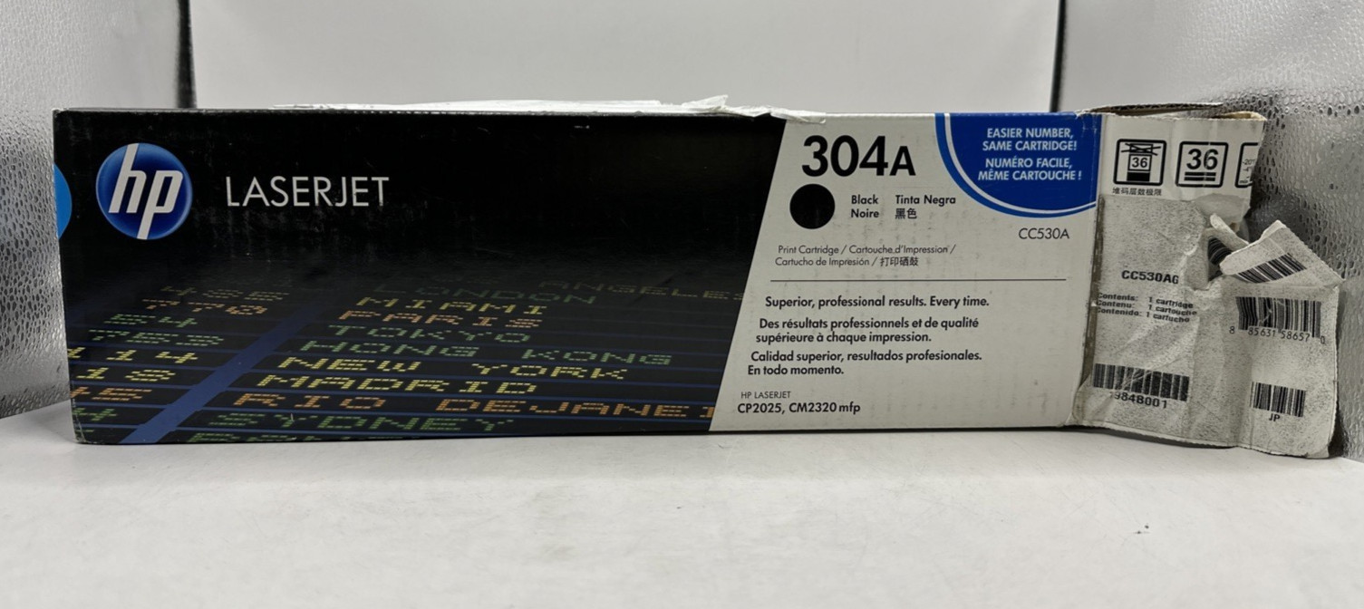 HP 304A Original LaserJet Toner Cartridge - Black (CC530A) Open/Worn Box