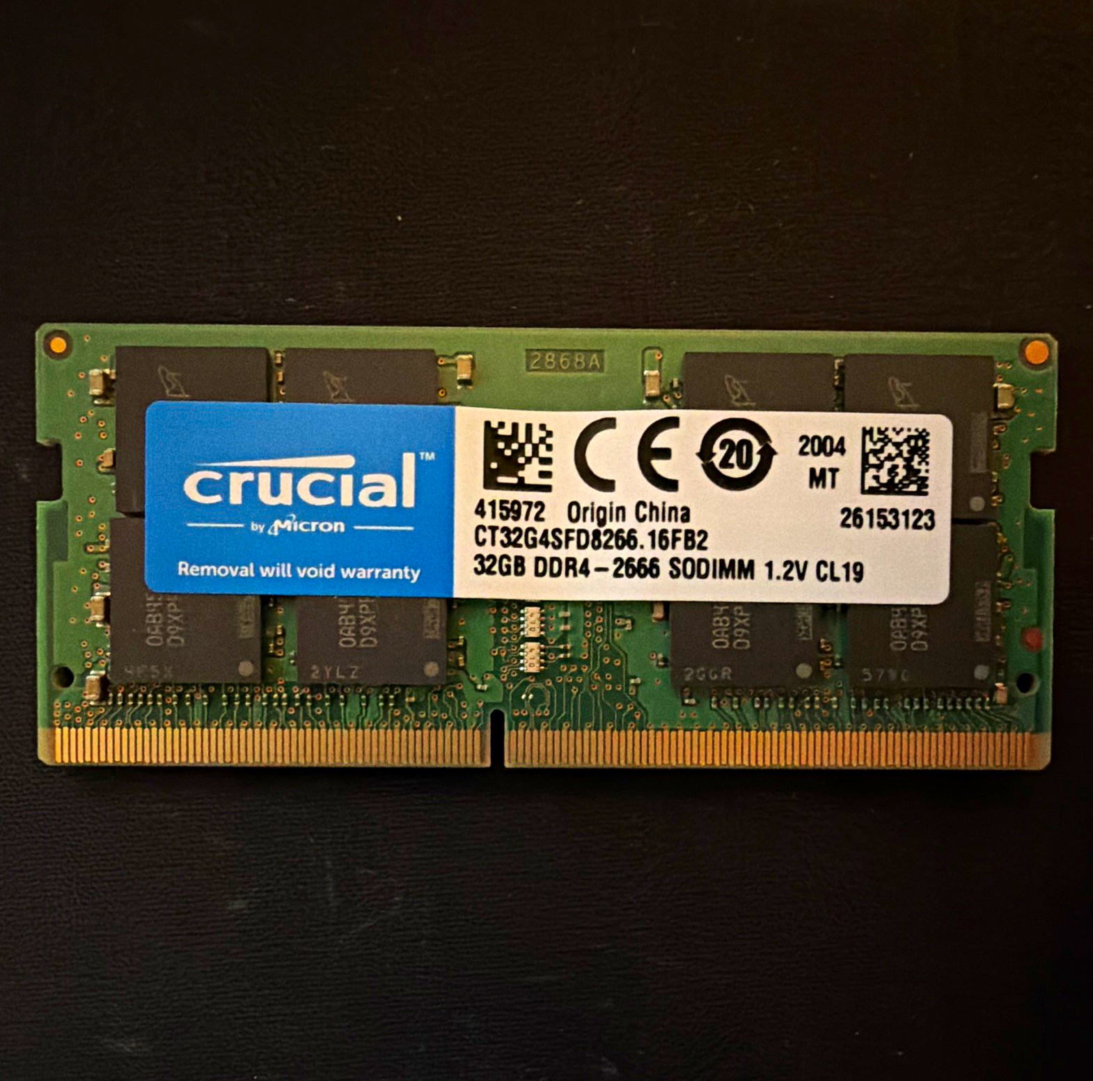 Crucial 32GB (1x32GB) DDR4 PC4-2666V SO-DIMM 260-Pin CT32G4SFD8266