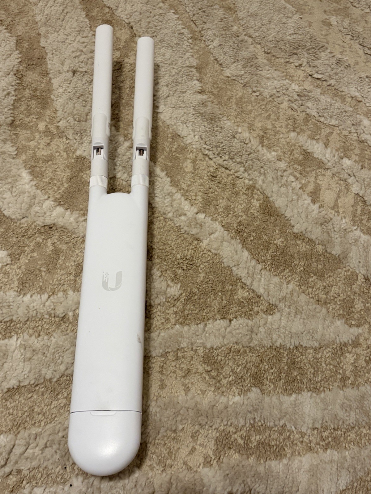 Ubiquiti UniFi UAP-AC-M AC Mesh Outdoor Wireless Access Point w/ Mount Antennas