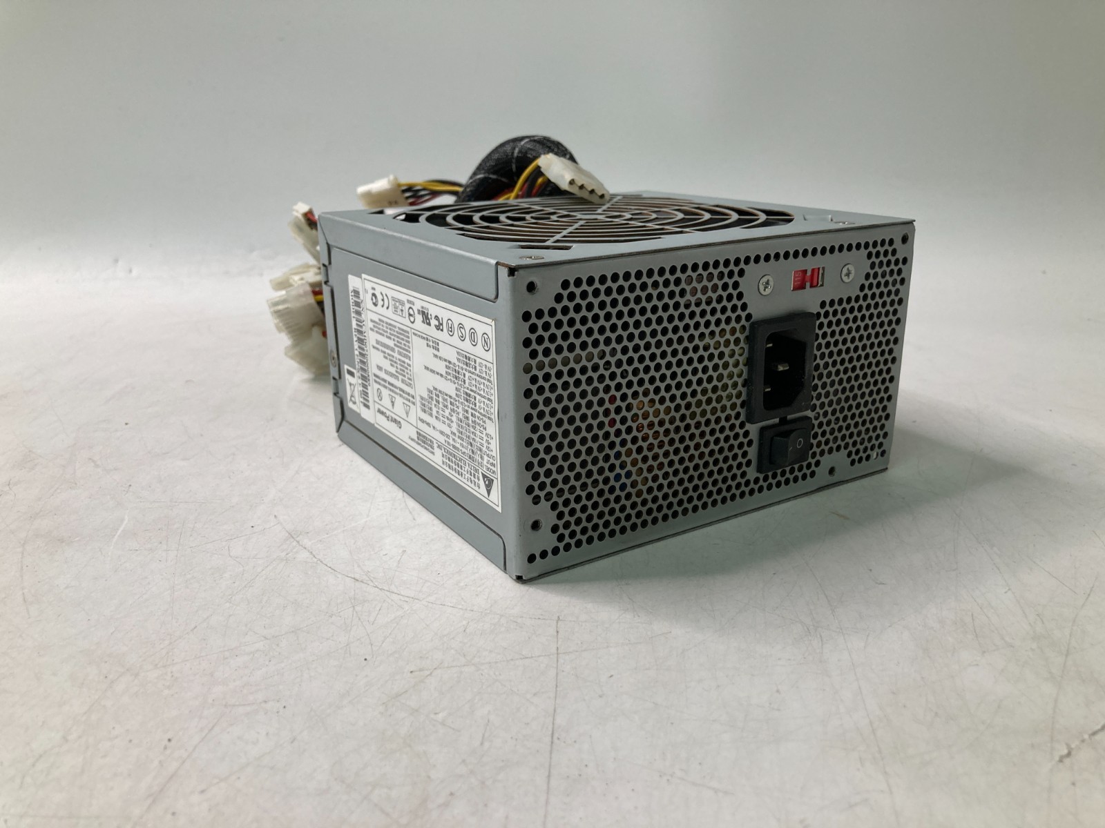 Delta Giant Power 350W Power Supply -GPS-350BB-100 A