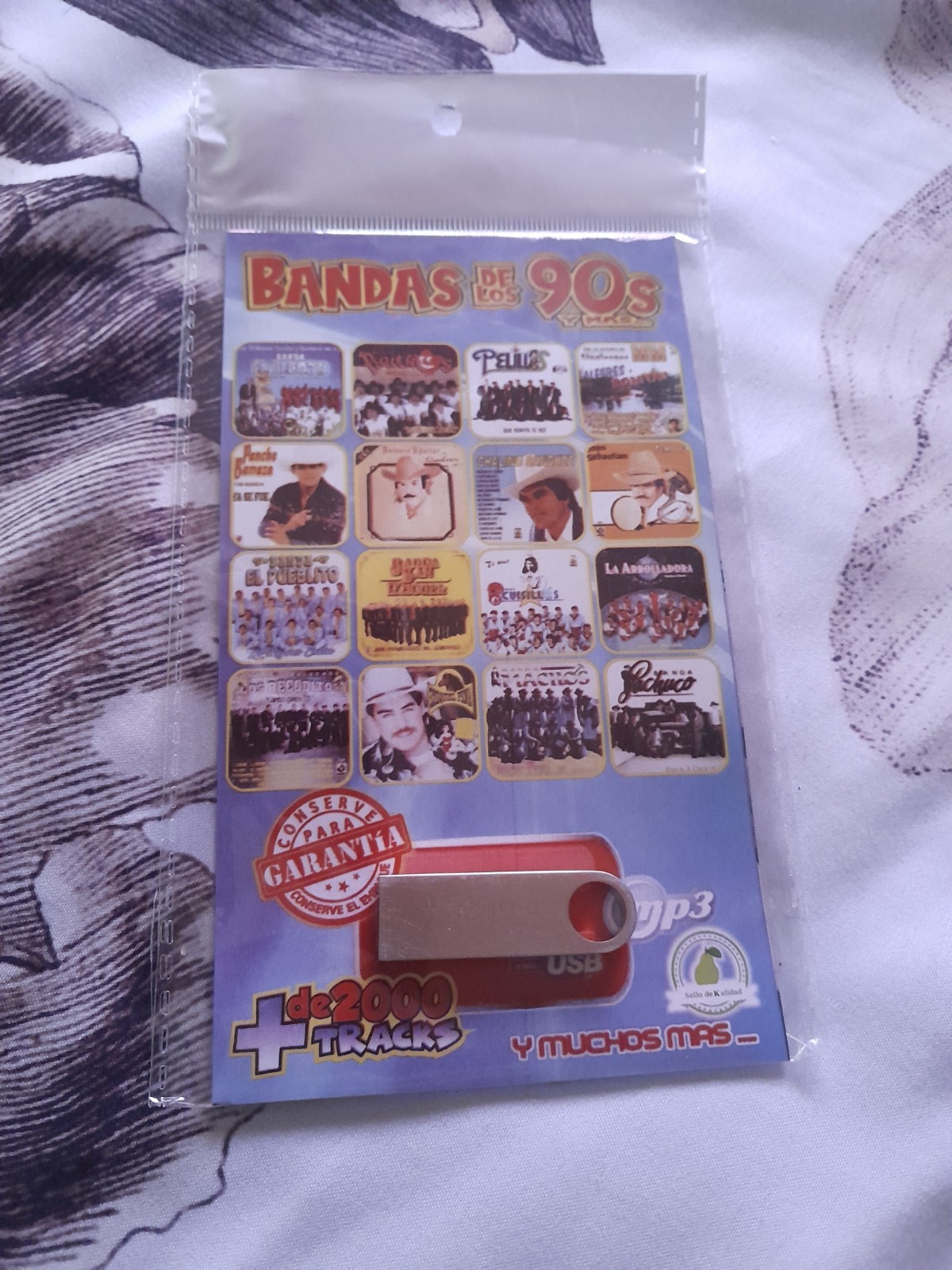 Memoria Usb De Bandas De Los 90"