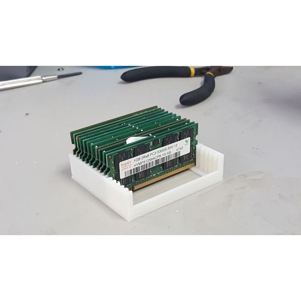 Laptop RAM Stand 3D-Printed