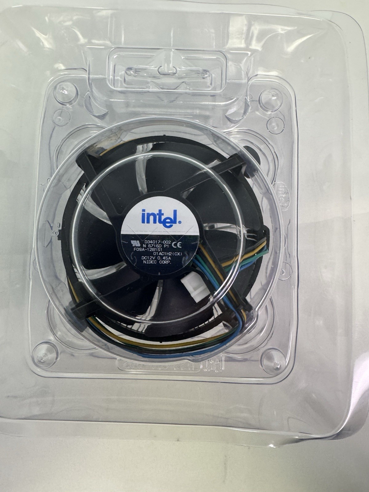 NEW Genuine Intel LGA775  Heat Sink and Cooling Fan D34017-001 / D34017-002