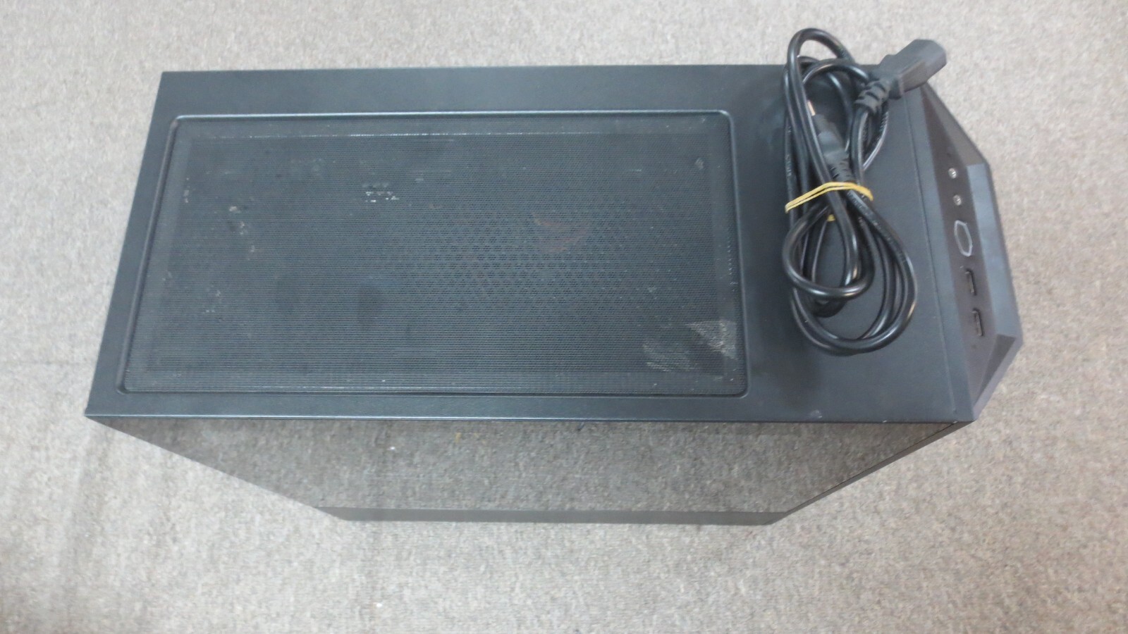 Cyberpower C Series ET8070 i5-10400F@2.9GHz 8GB RAM 1TB NVMe SSD GTX1660 Win 10
