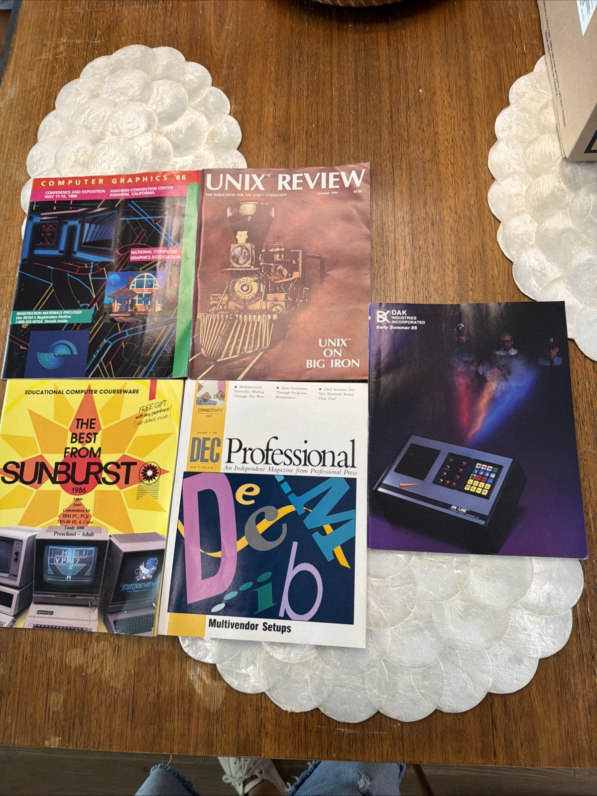 Vintage Computer Software Magazine Catalog Lot UNIX DEC DAK Sunburst Graphics