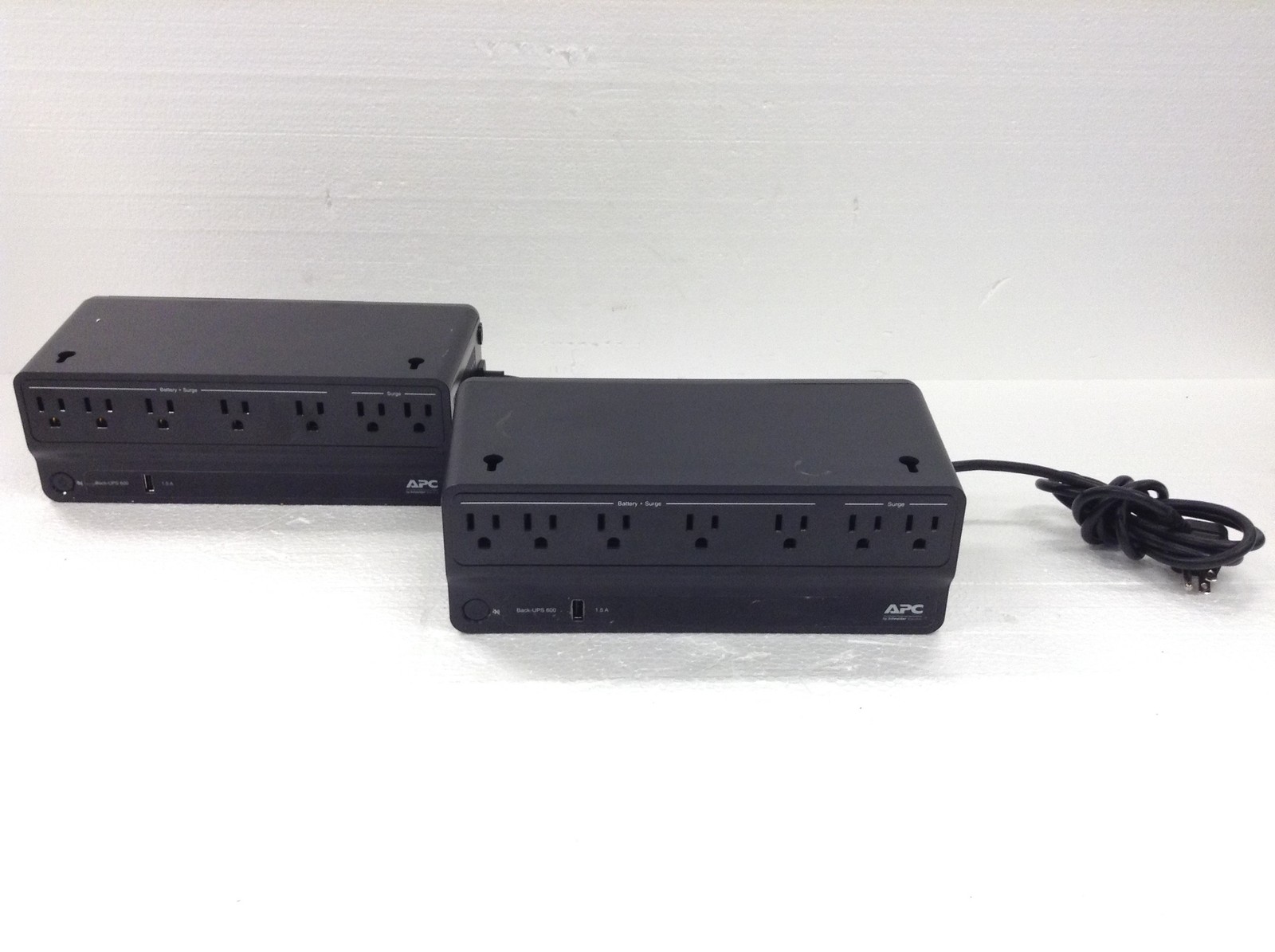 Lot of 2 APC Back-UPS 600 BE600M1 UPS Battery Backup 7 Outlets 2 USB No Battery
