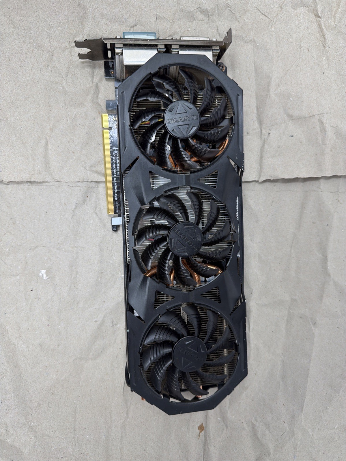 Gigabyte GeForce GTX 970 WindForce 4GB GDDR5 Graphics Card GV-N970G1 GAMING-4GD