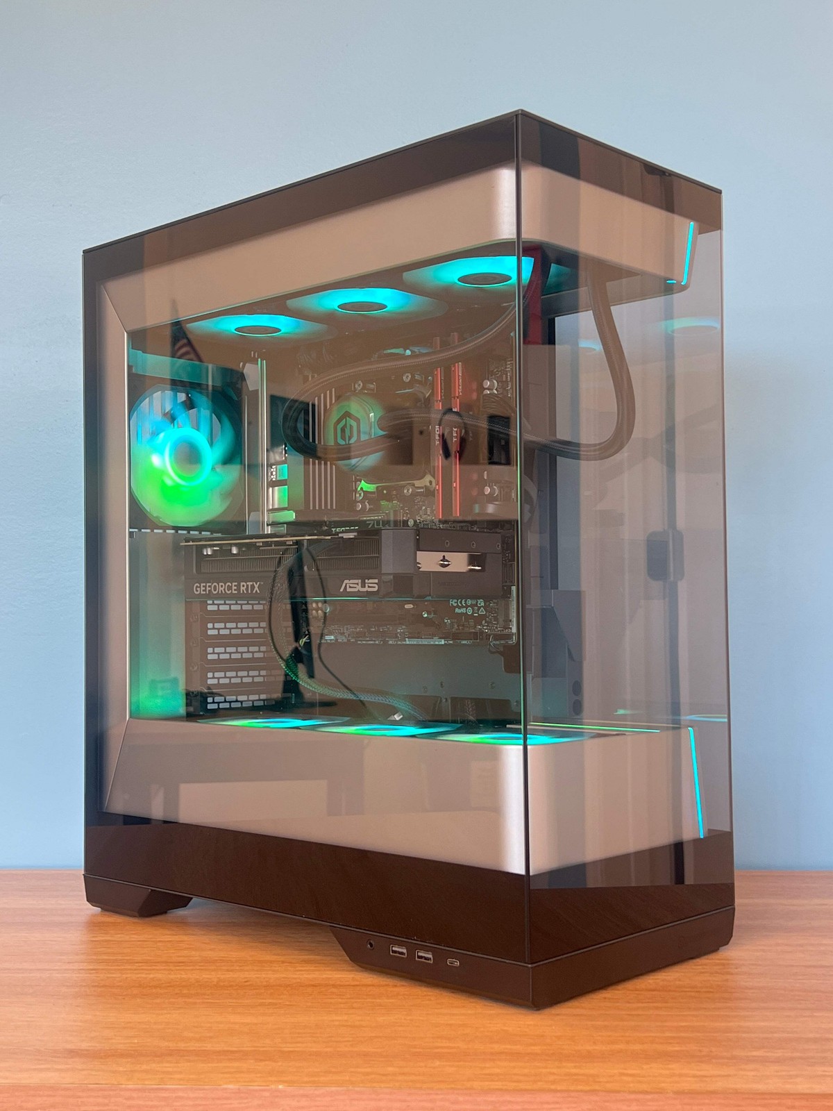 CyberPower Gaming PC Ryzen 9800X3D 32GB RAM RTX 5070 2TB SSD Used With Box